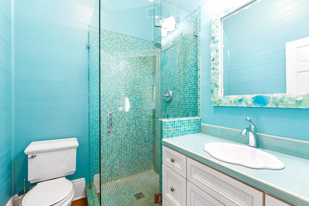 921 Whitehead Street Property Photo 15