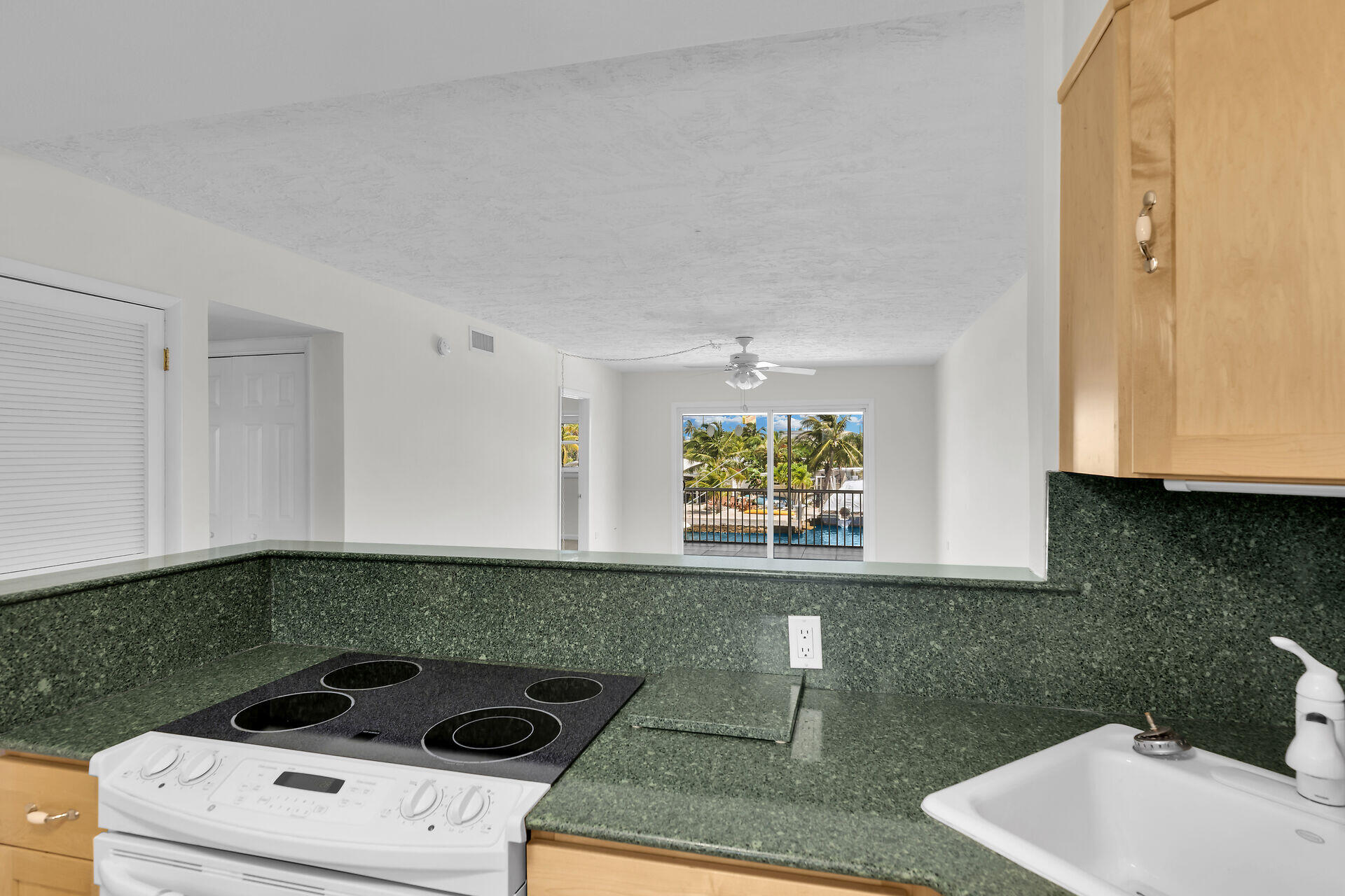 9 Sombrero Boulevard, 202 Property Photo 6