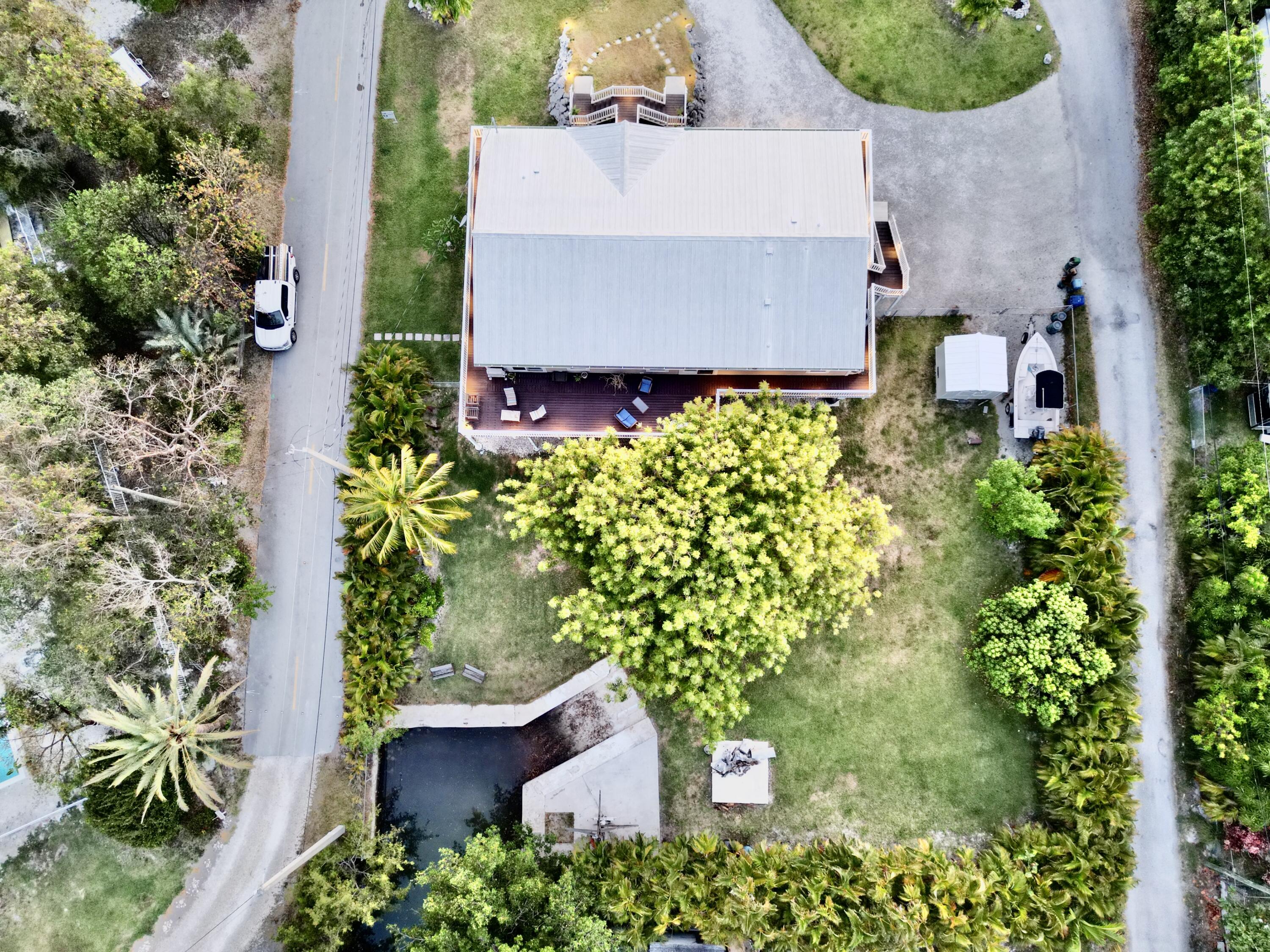 19749 Date Palm Drive Property Photo 6