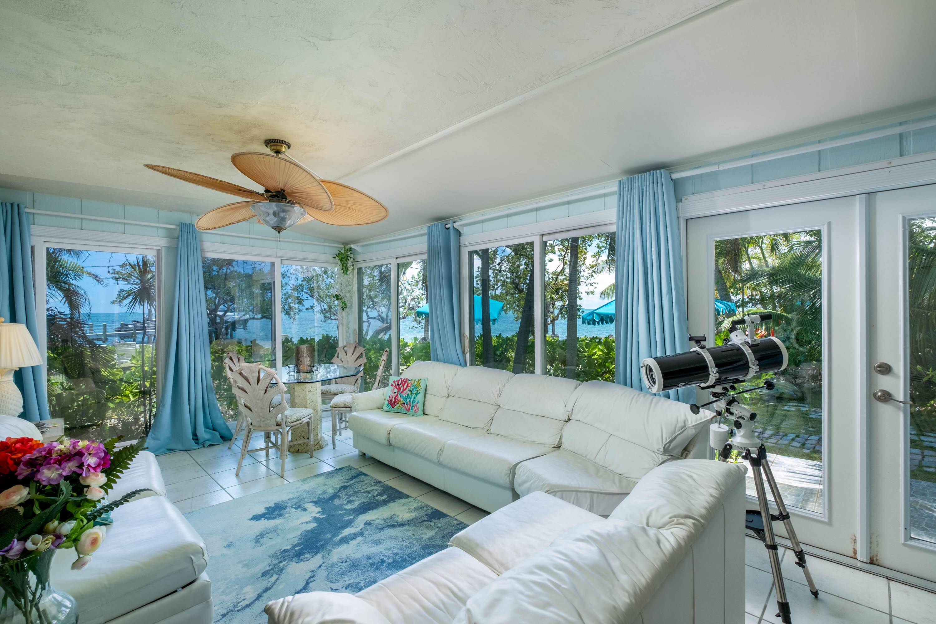 95480 & 90 Overseas Highway Property Photo 3