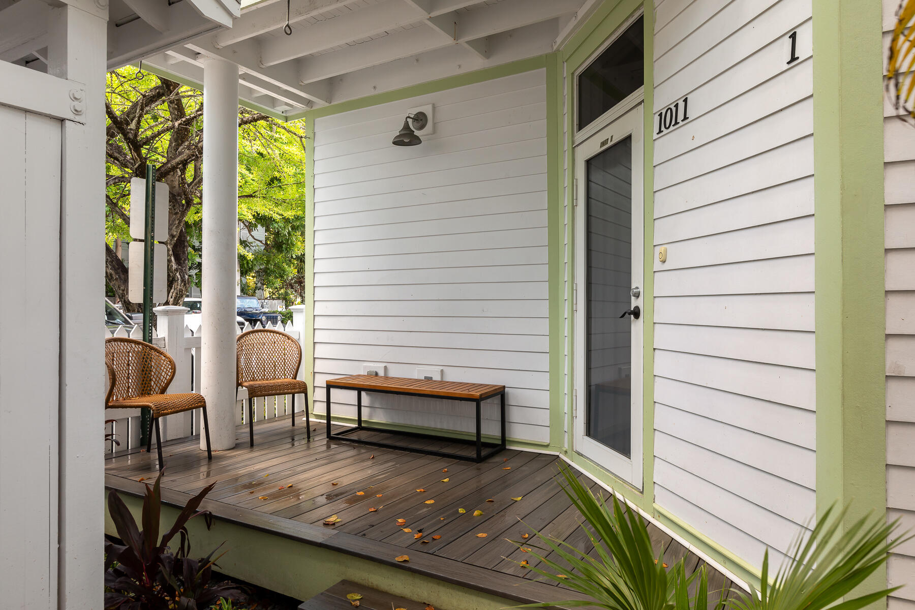 1011 Simonton Street, R1 Property Photo 3