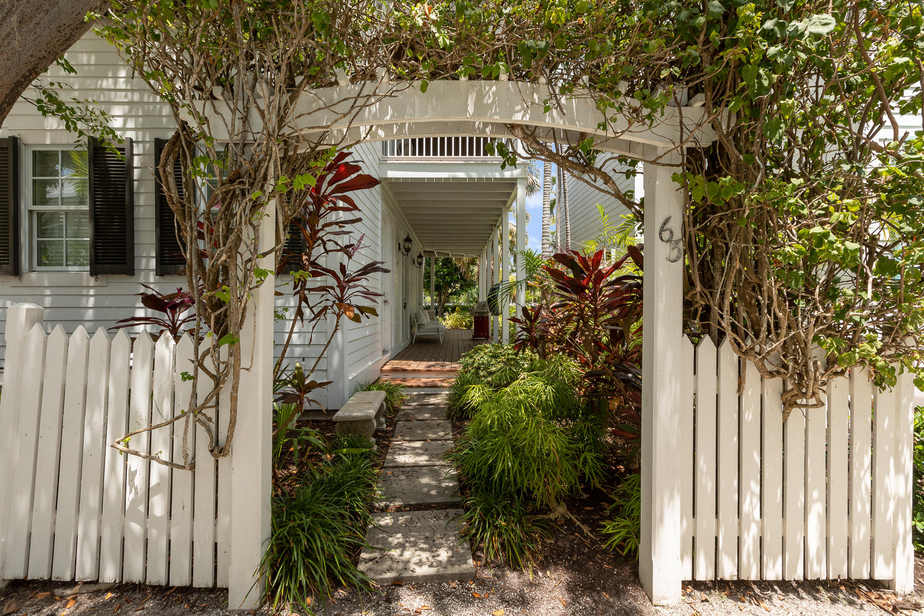 63 Sunset Key Drive Property Photo 4