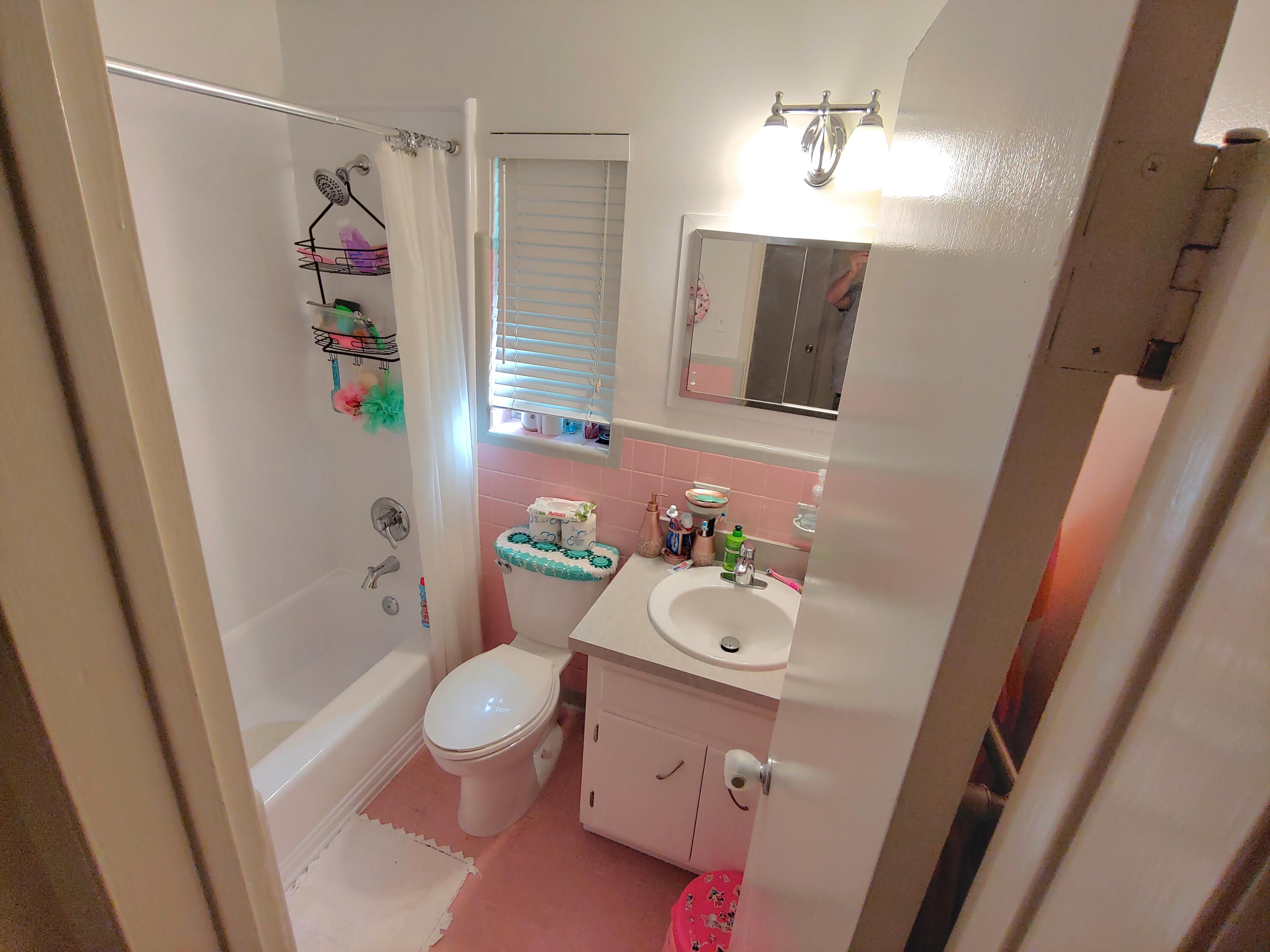 610922 Property Photo 37