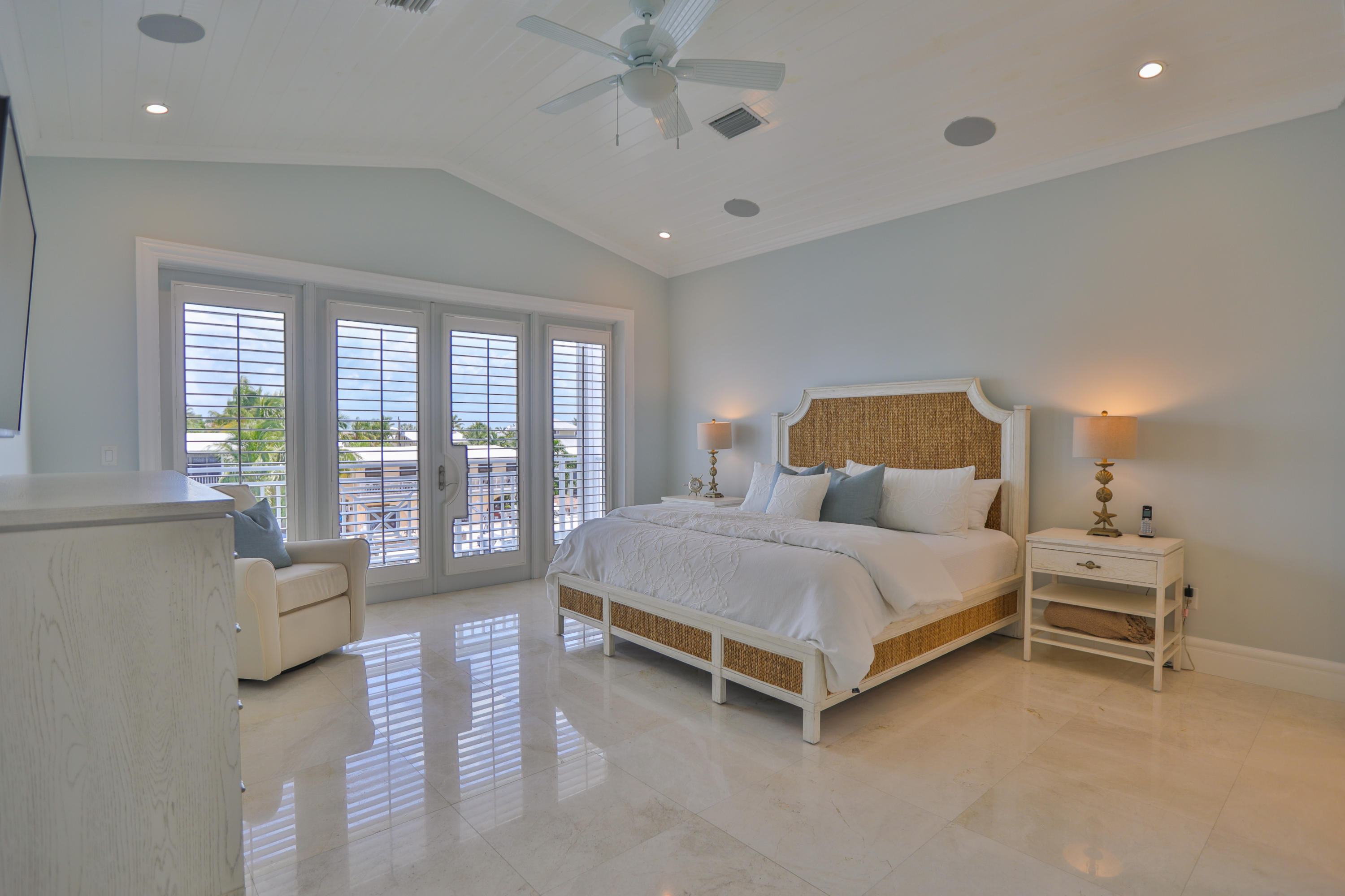 128 Leoni Drive Property Photo 22