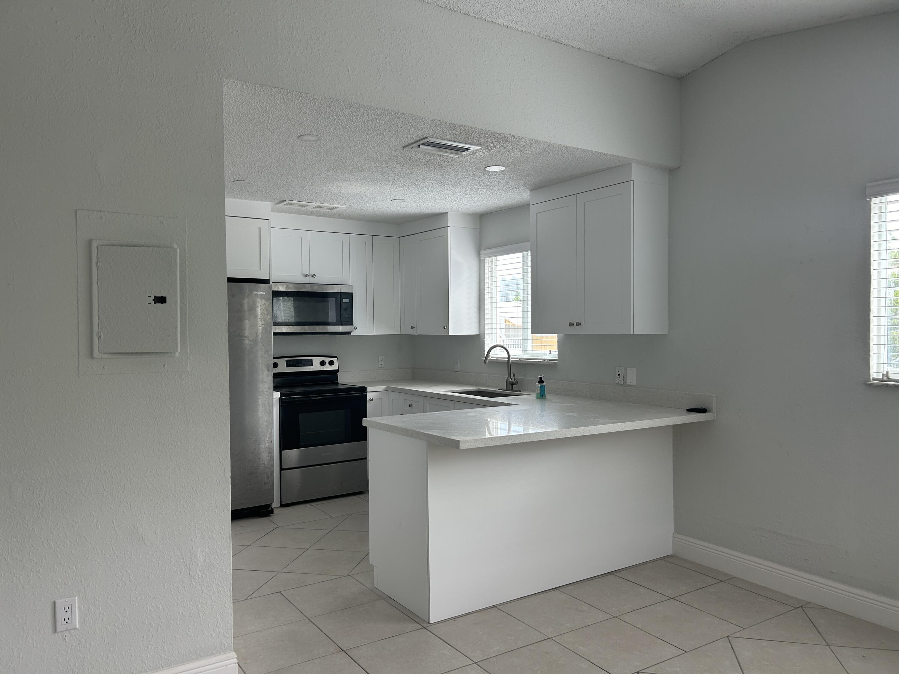 421 Mahogany Avenue Property Photo 9