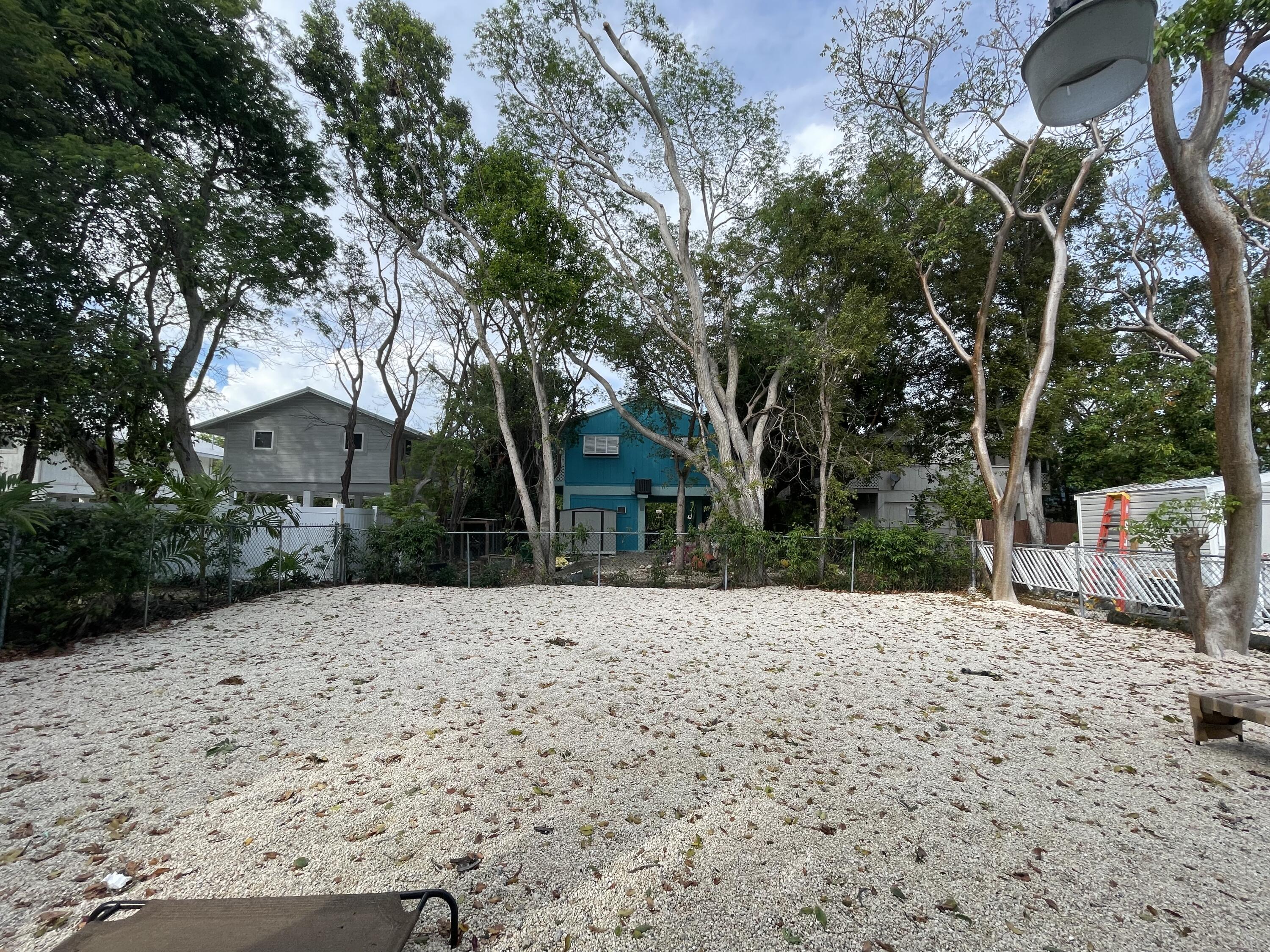 421 Mahogany Avenue Property Photo 35