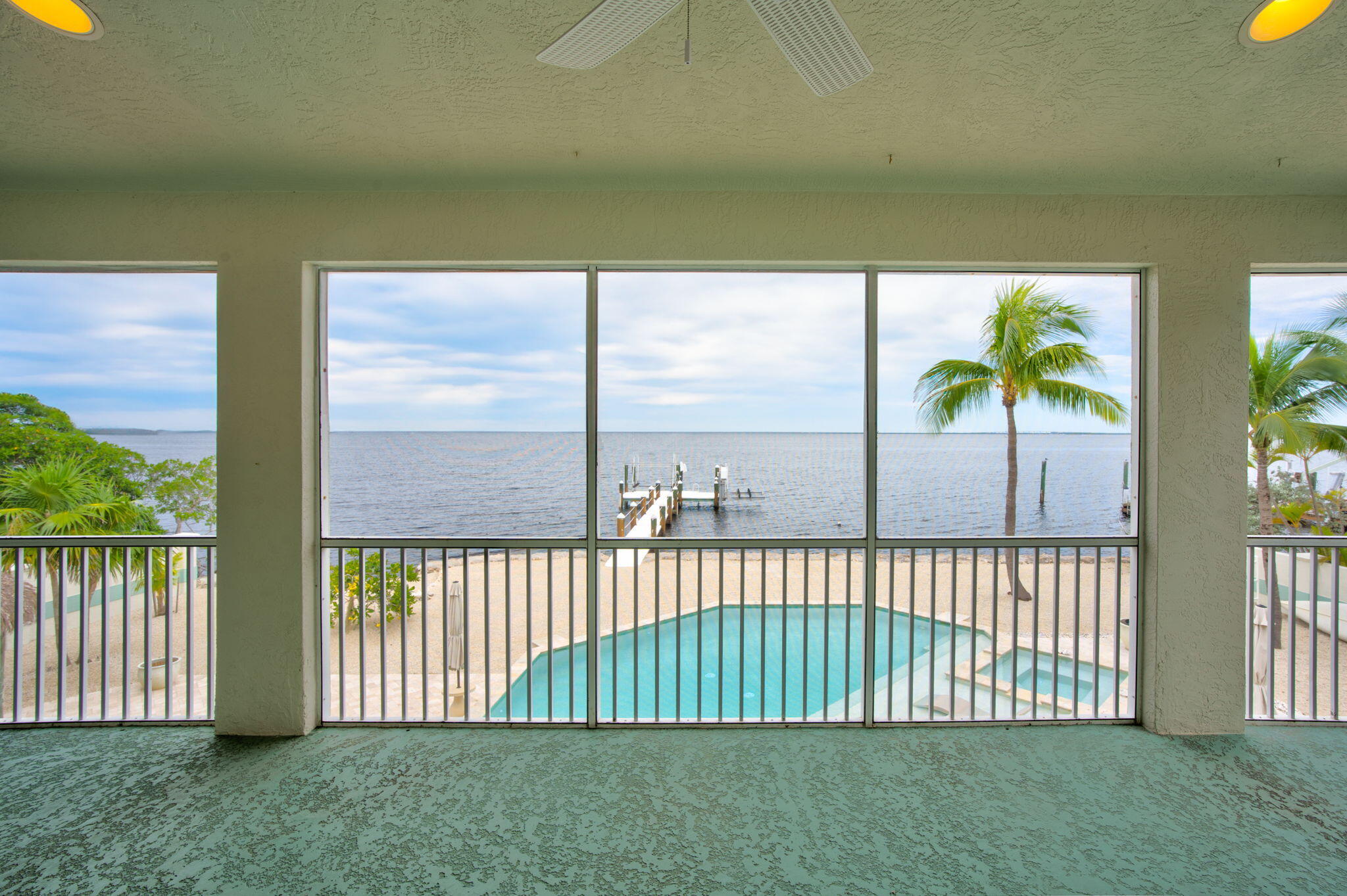 1532 Shaw Drive Property Photo 1
