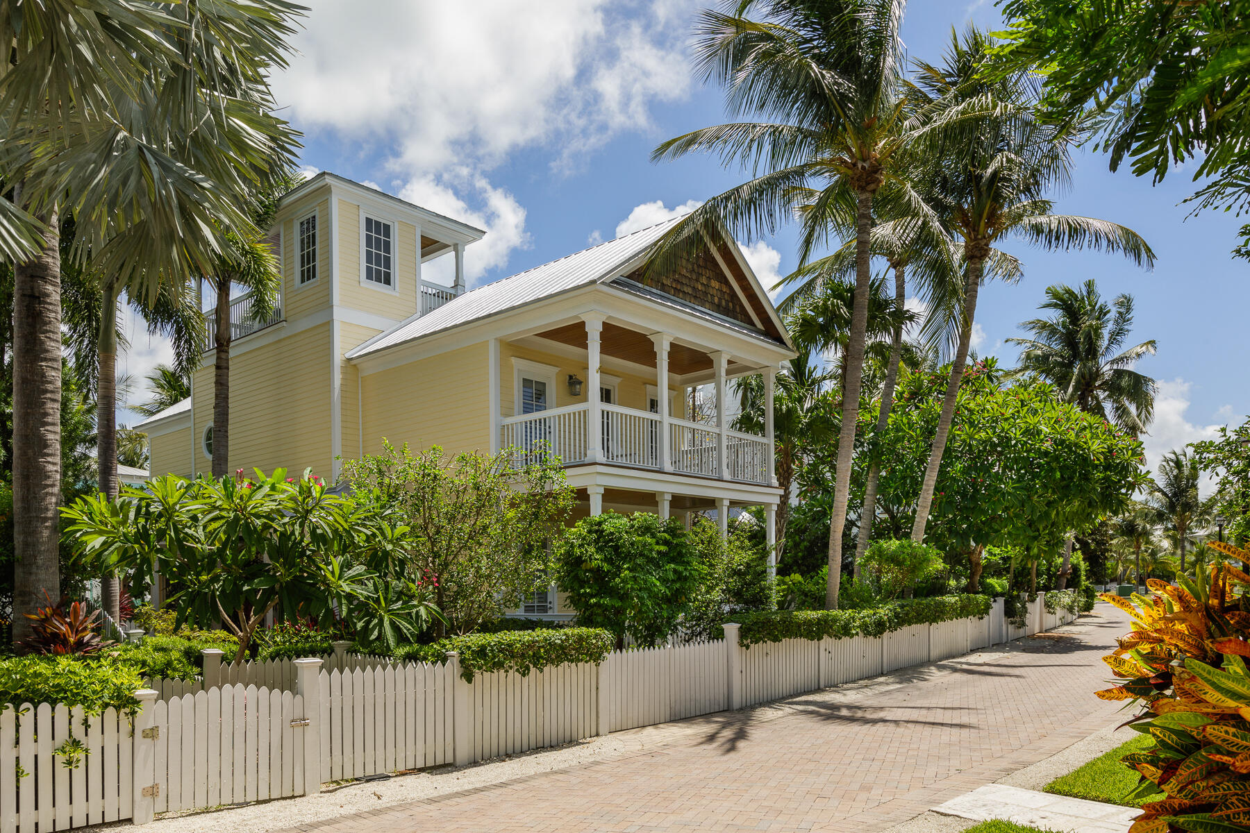 51 Sunset Key Drive Property Photo 2