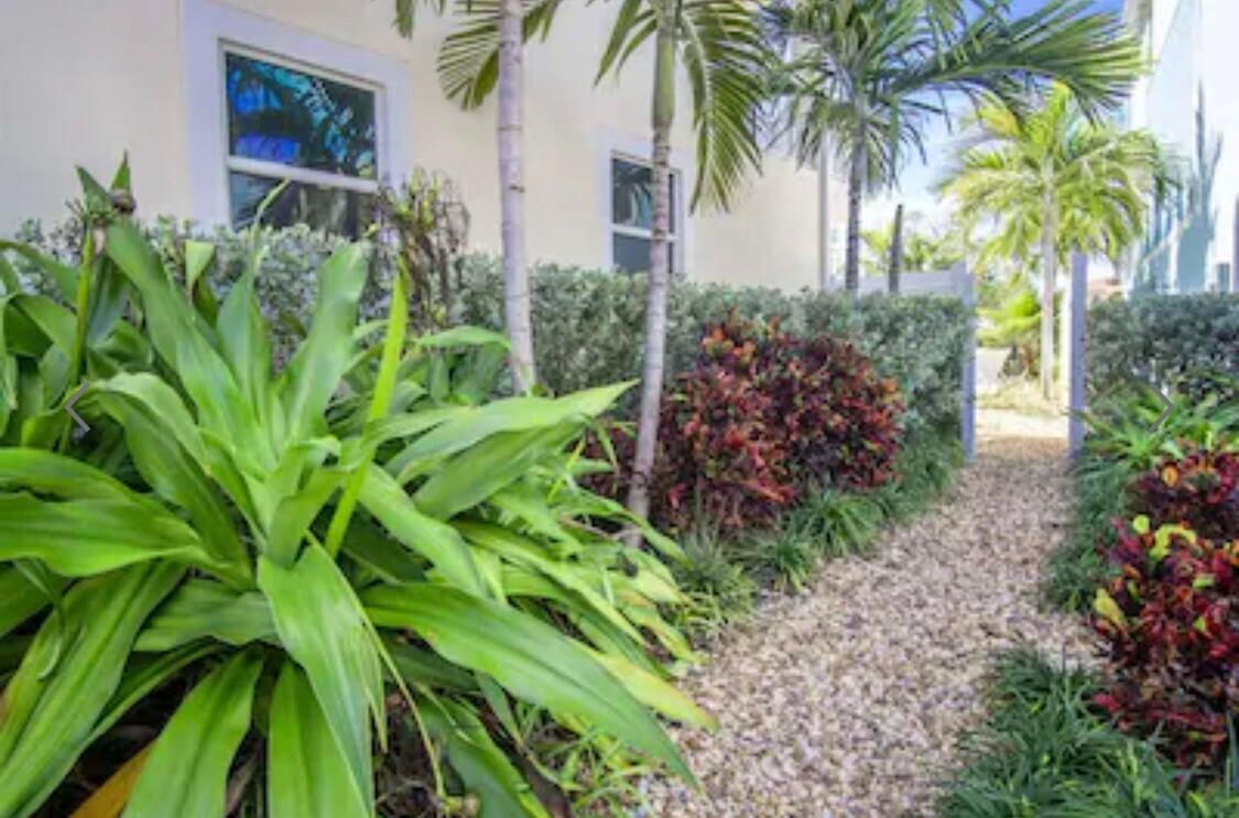 451 Sombrero Beach Road Property Photo 3