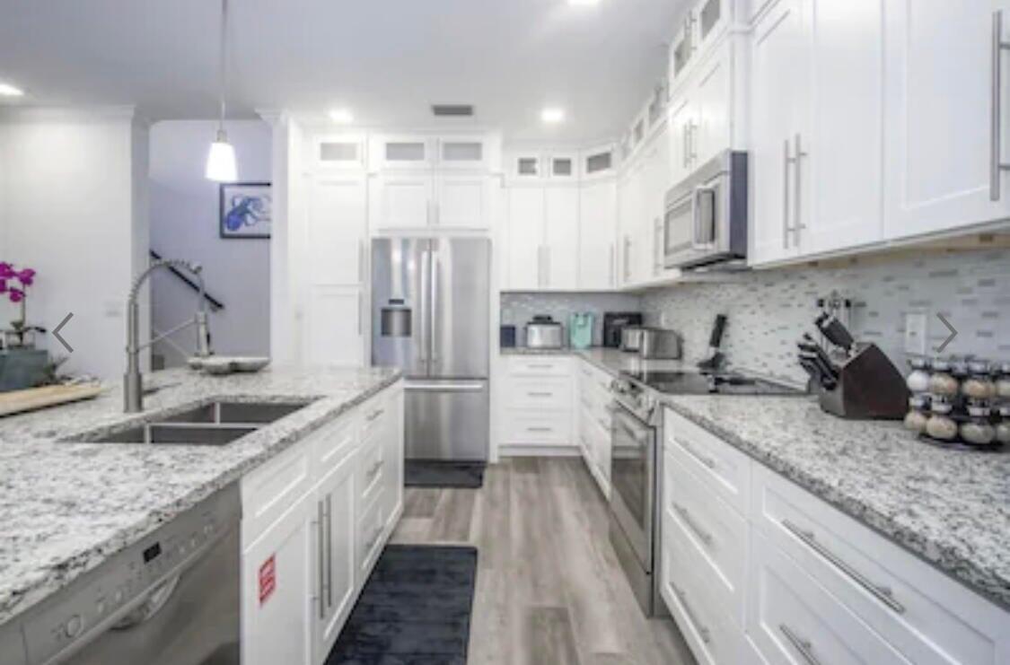 451 Sombrero Beach Road Property Photo 18