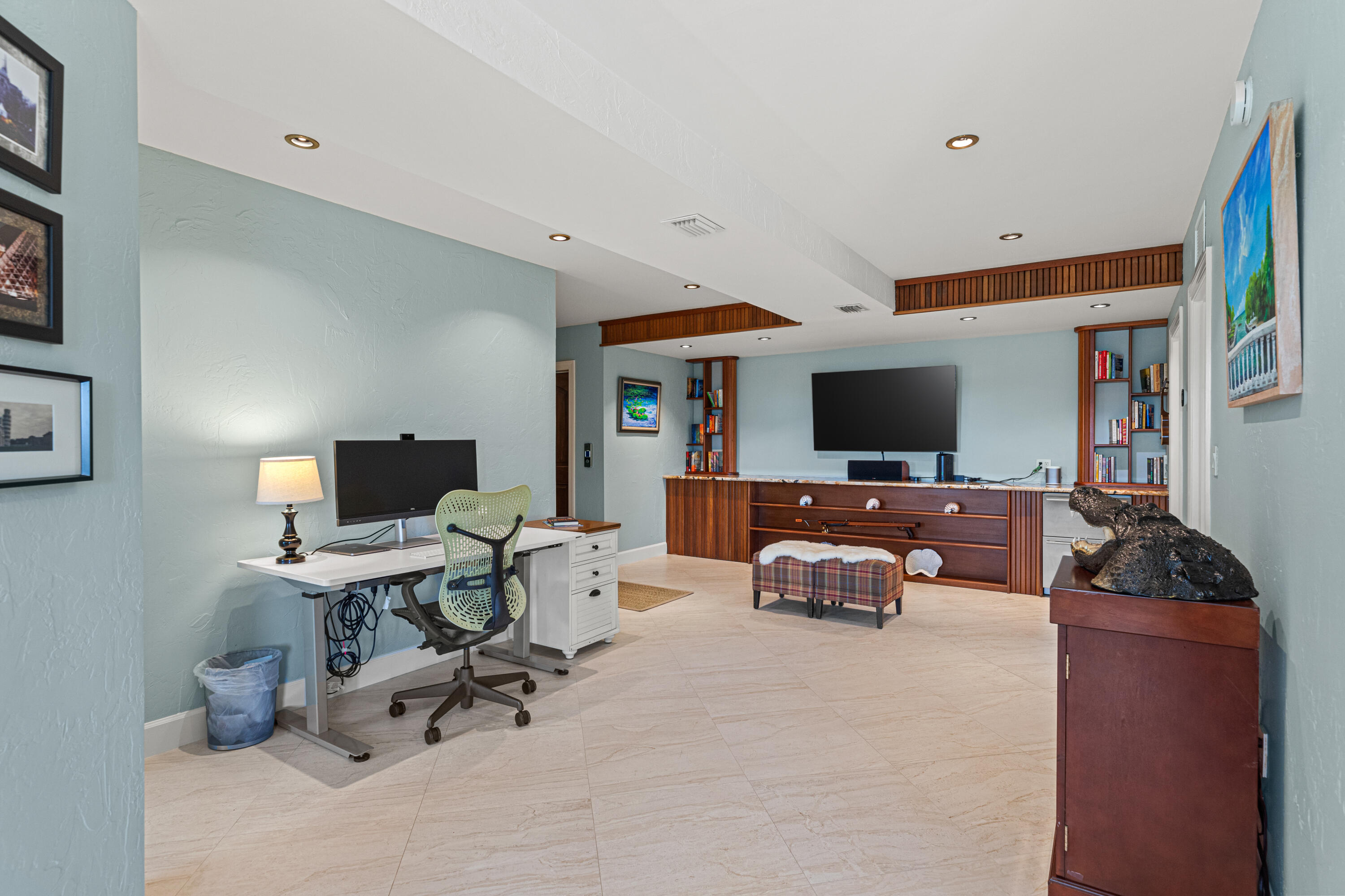 201 Nautilus Street Property Photo 35