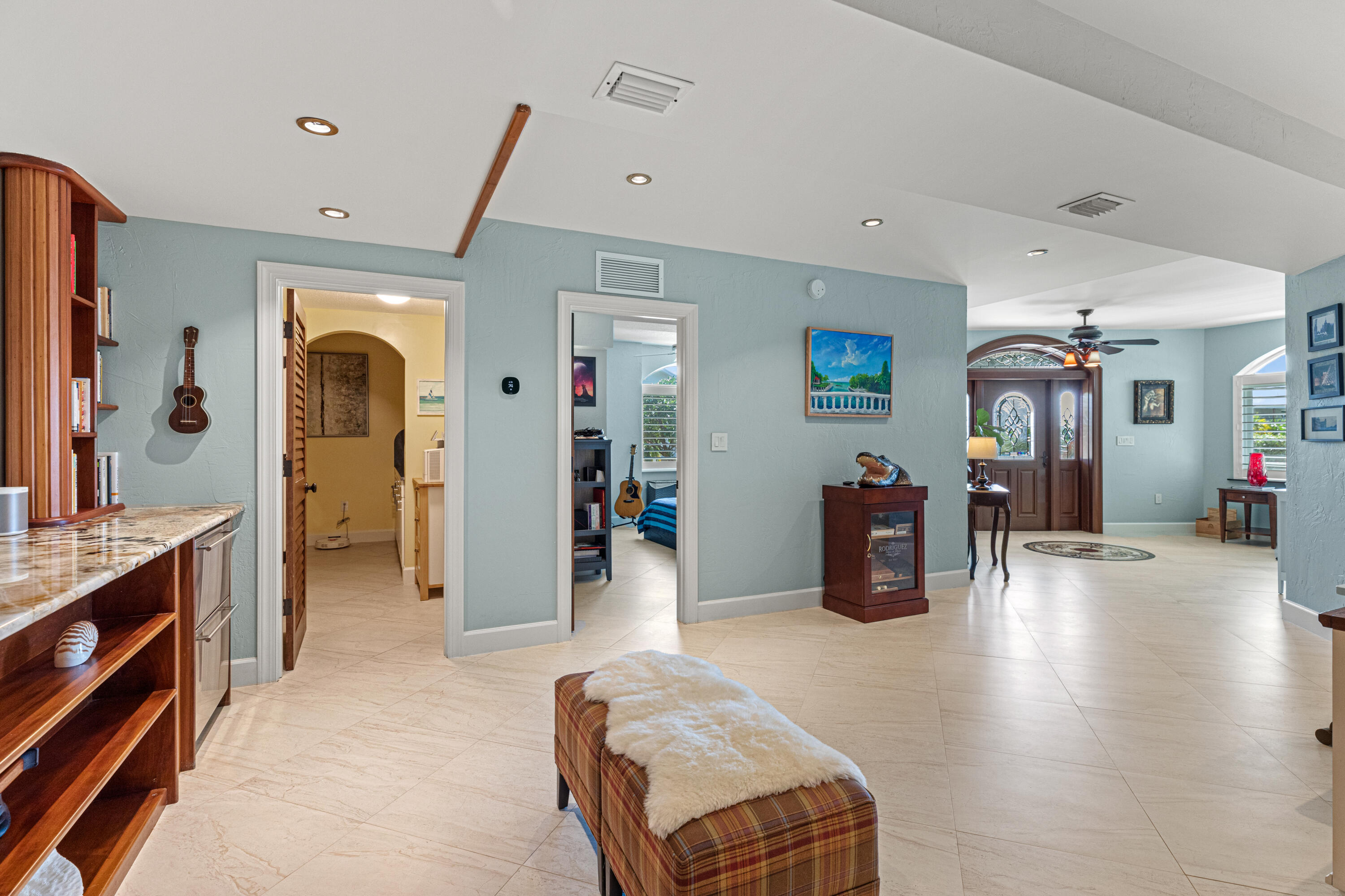 201 Nautilus Street Property Photo 37