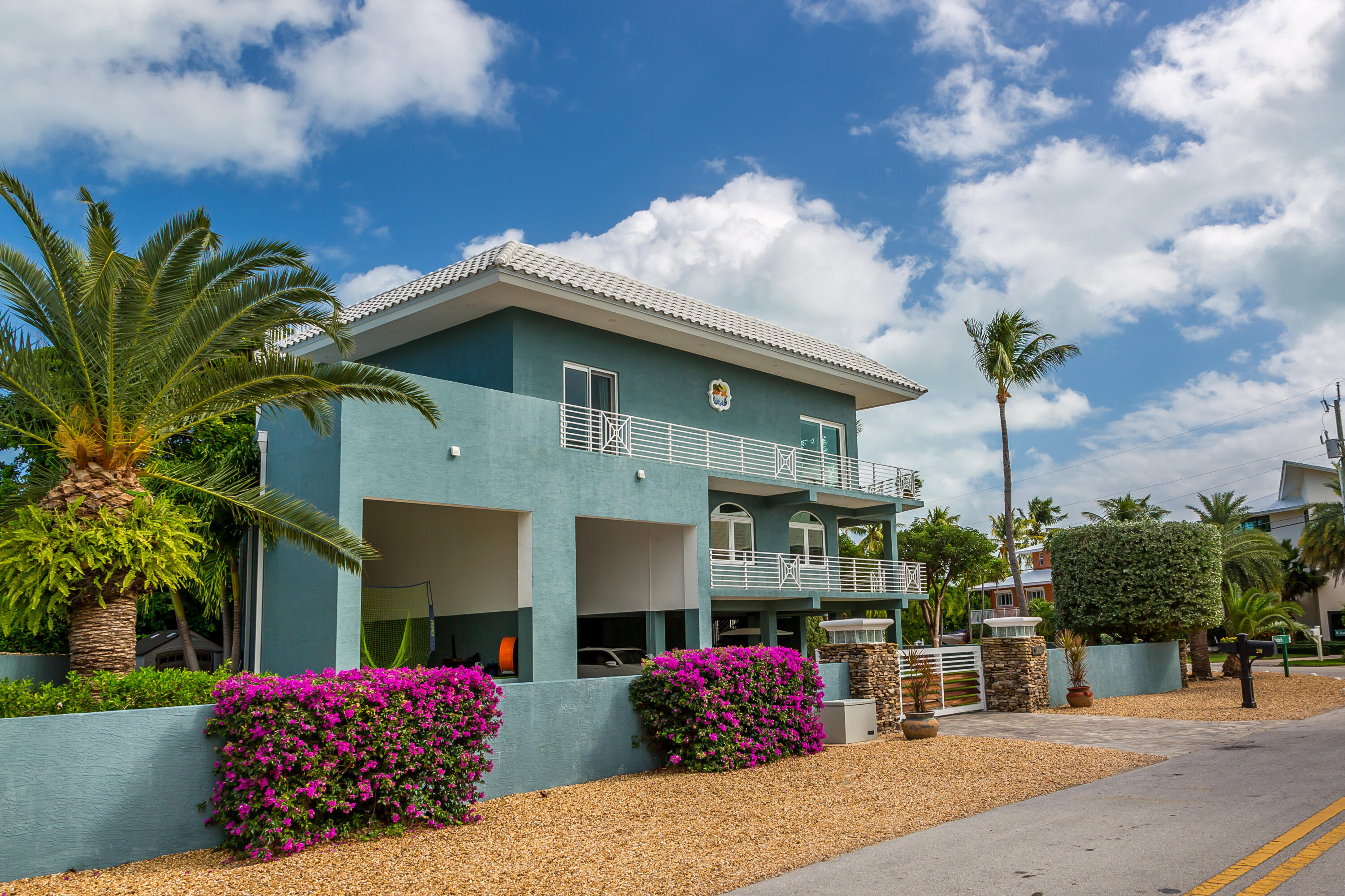 201 Nautilus Street Property Photo 43