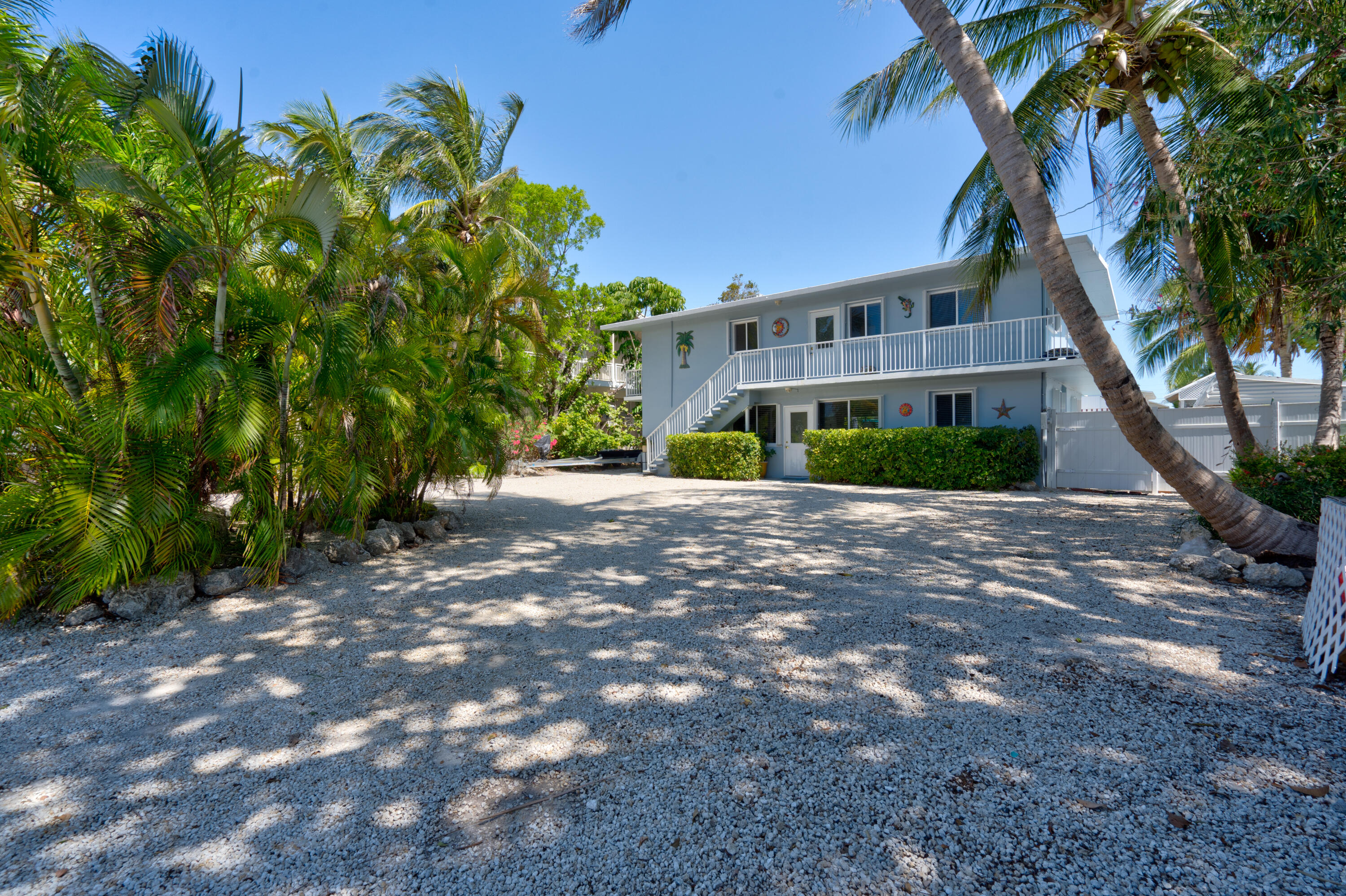 130 Plantation Avenue, Upper Property Photo 13