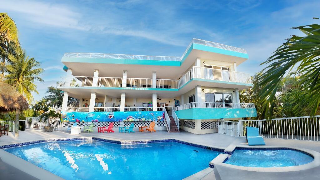 619 Sombrero Beach Road Property Photo 1