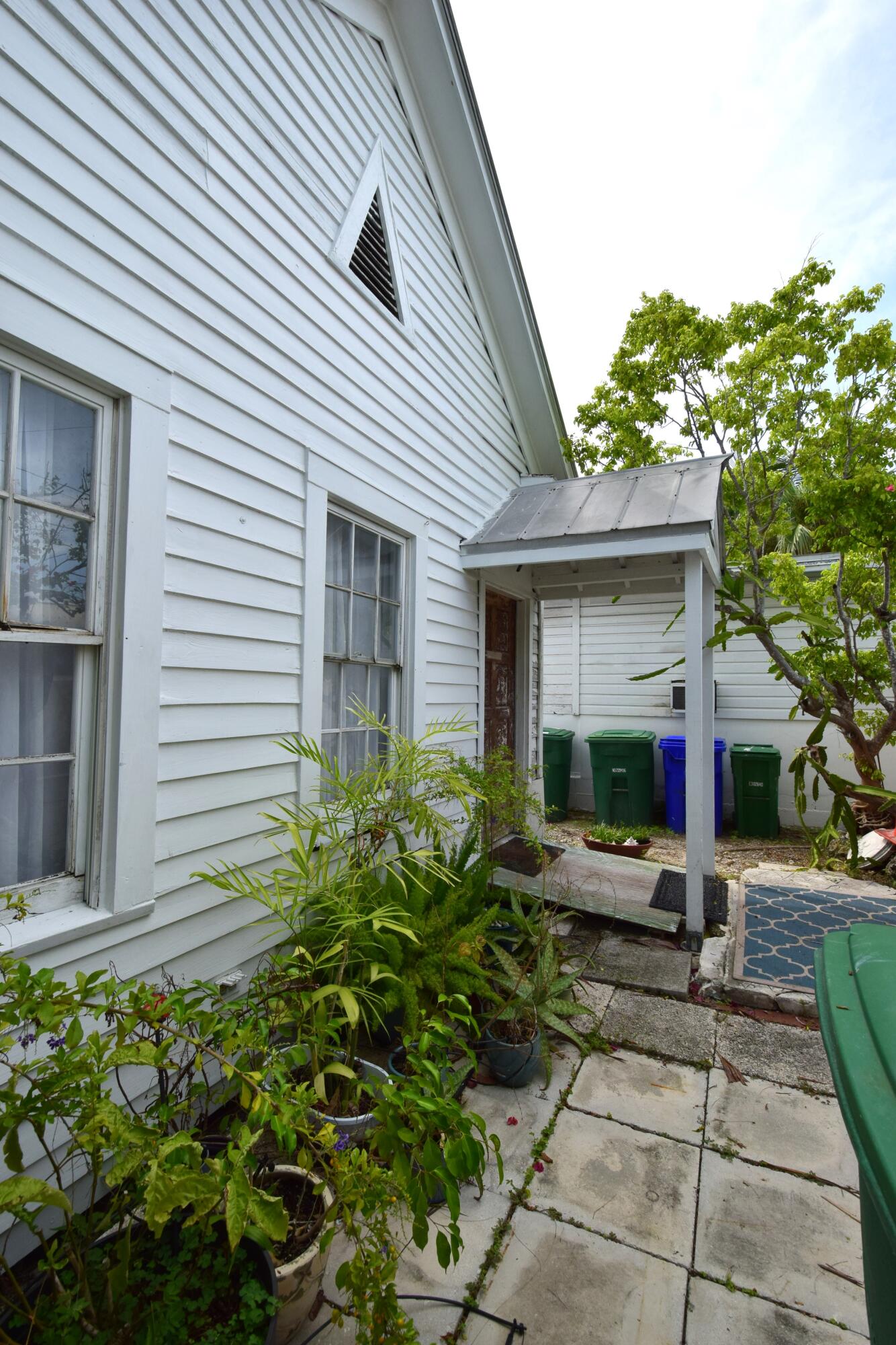 1102 Whitehead Street Property Photo 13