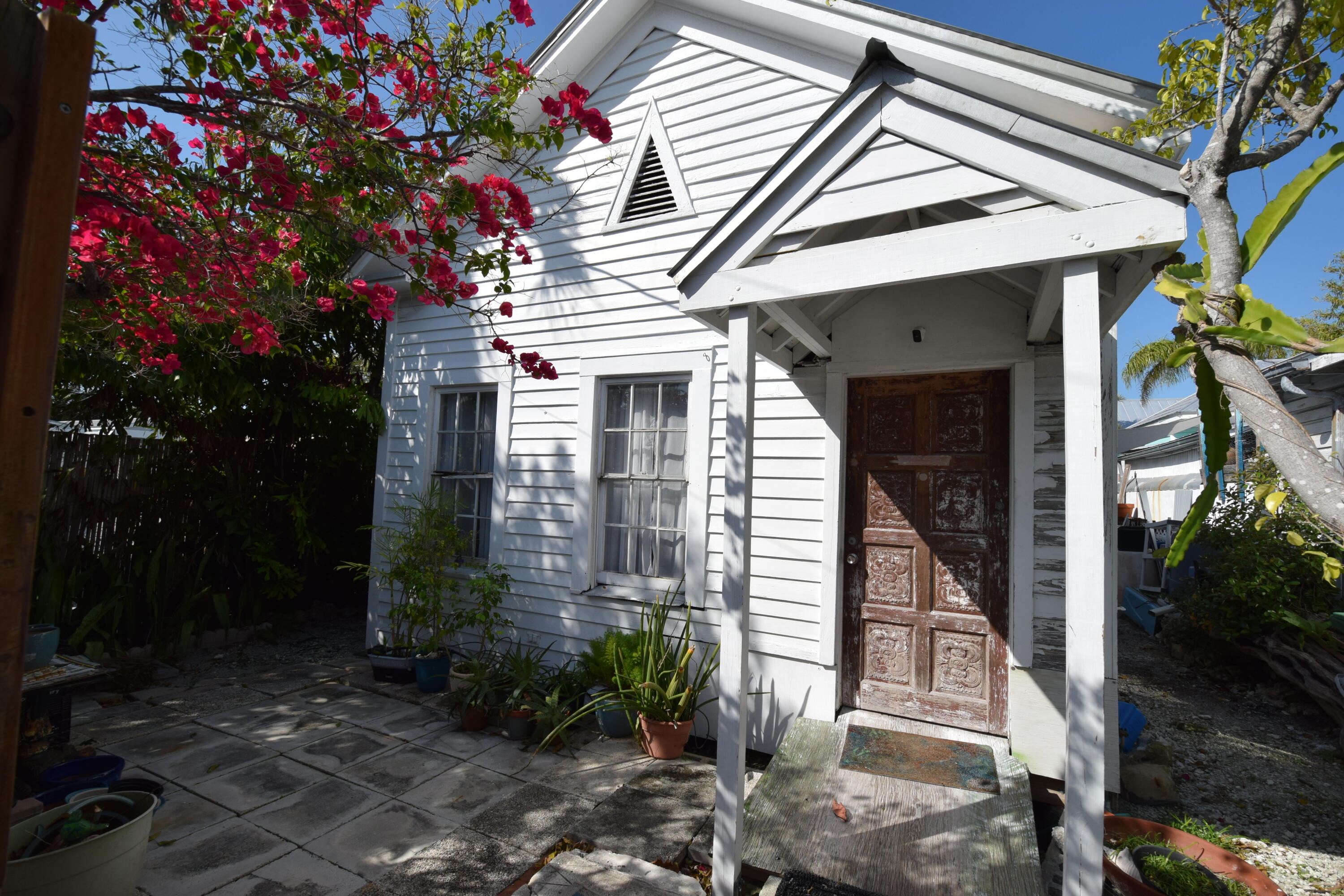 1102 Whitehead Street Property Photo 14