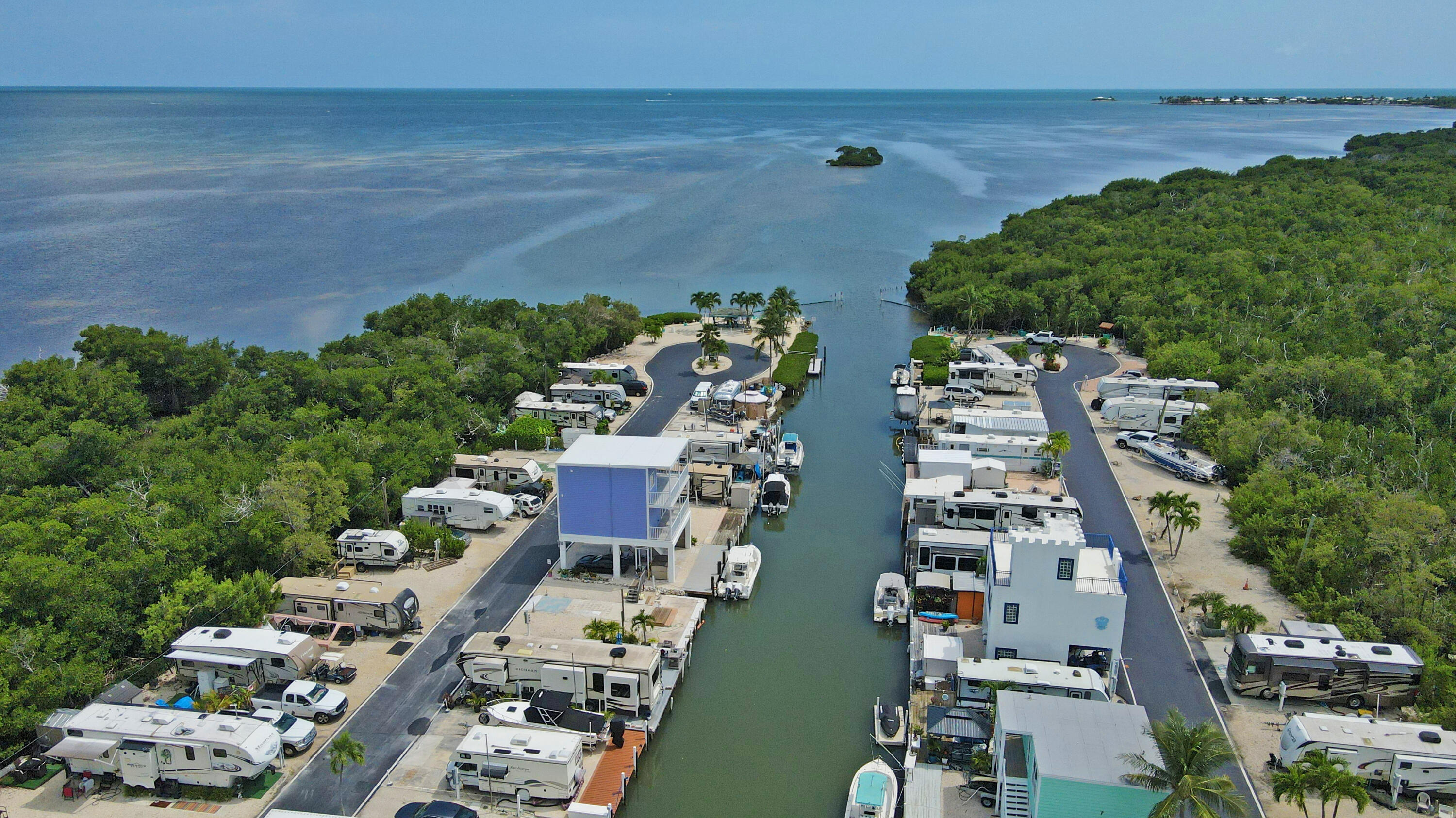 6099 Overseas Highway, 10e Property Photo 5