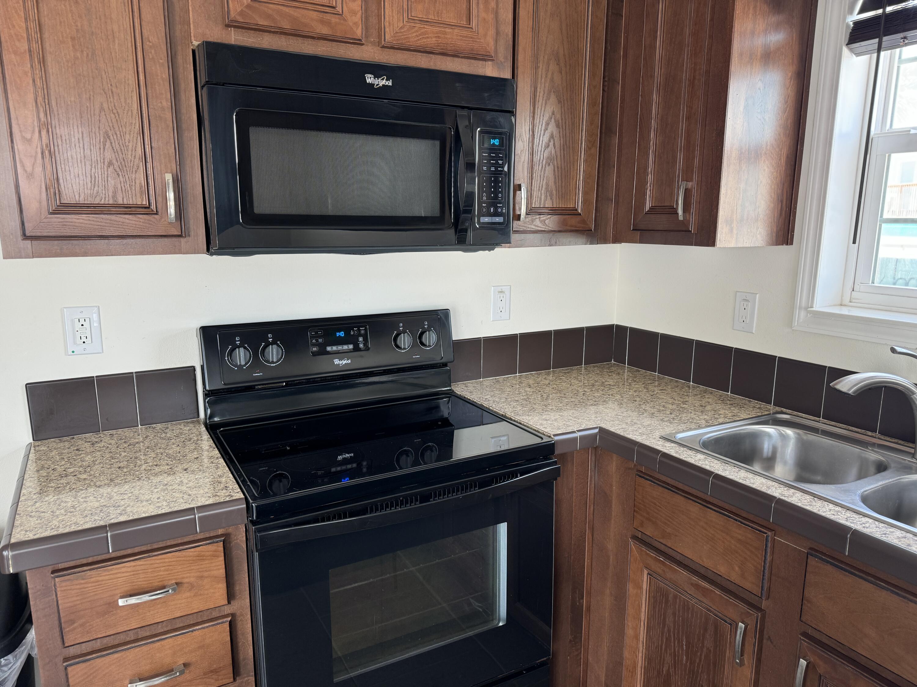 6099 Overseas Highway, 10e Property Photo 16