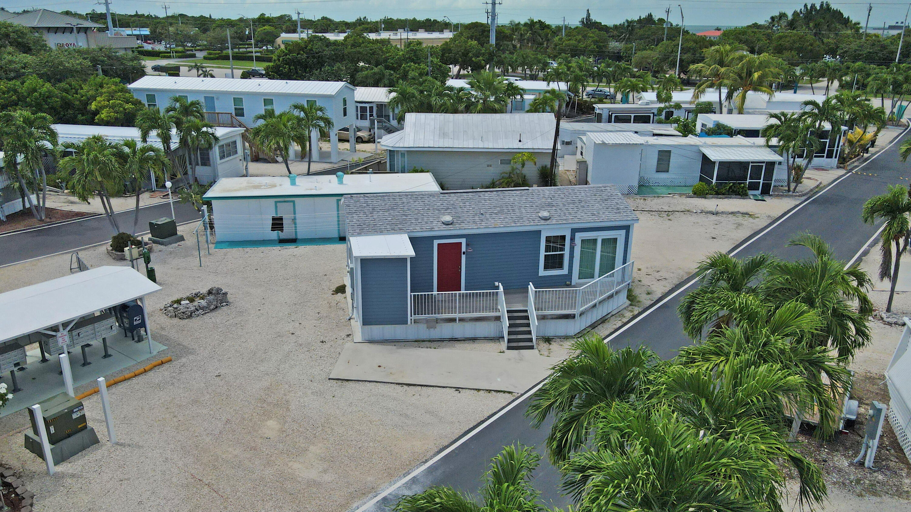 6099 Overseas Highway, 10e Property Photo 45