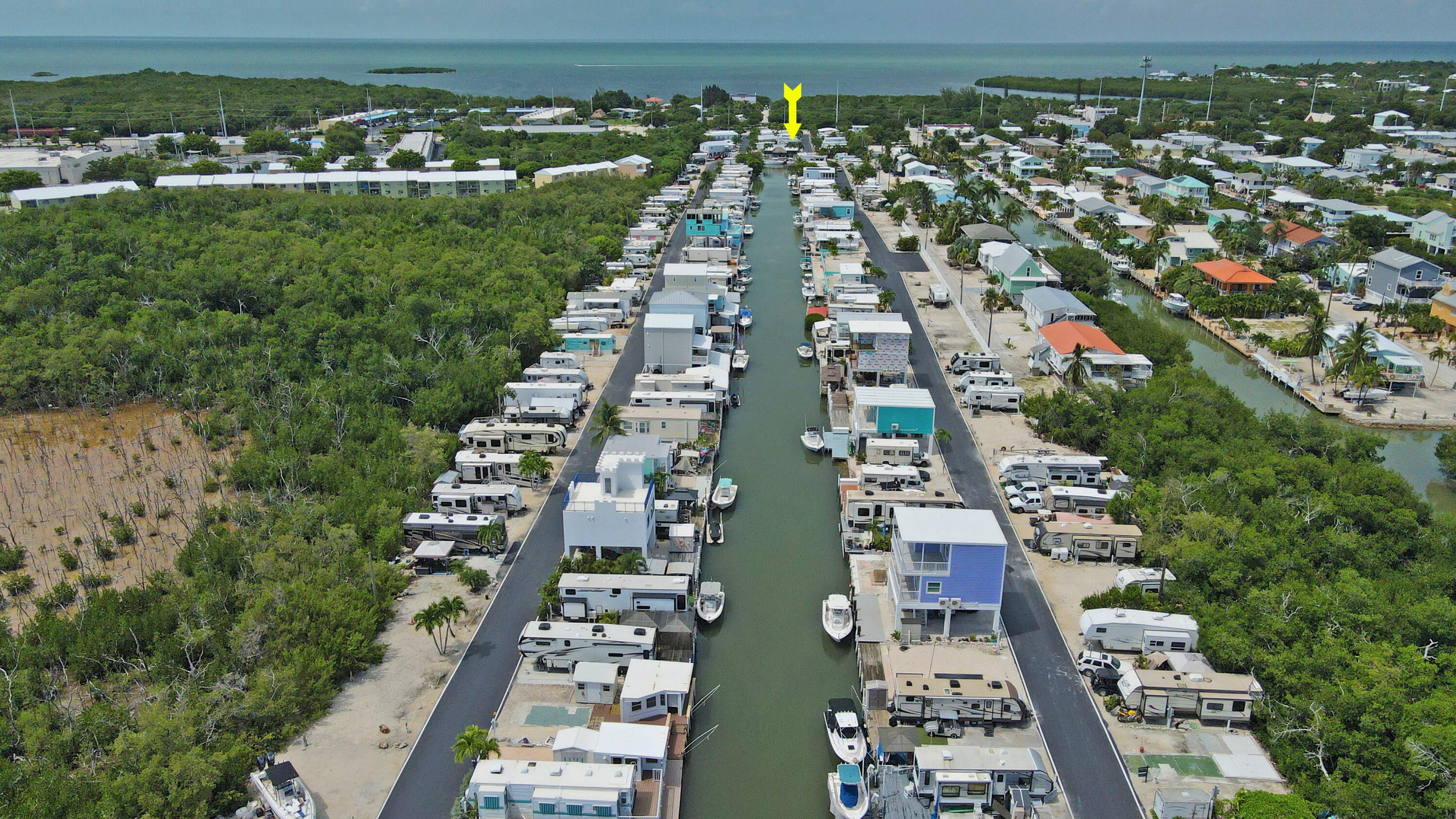 6099 Overseas Highway, 10e Property Photo 48