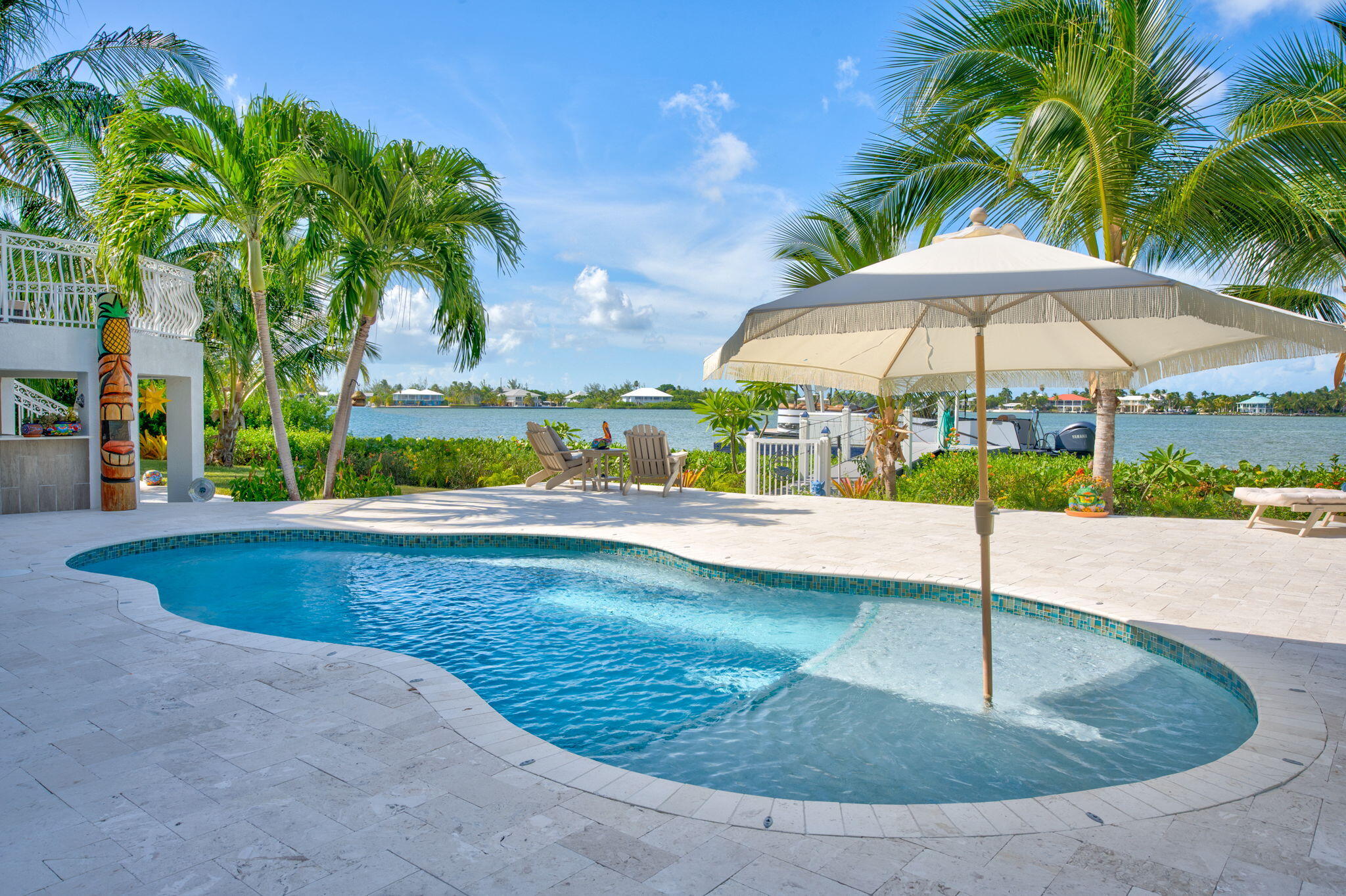16705 Tamarind Road Property Photo 7