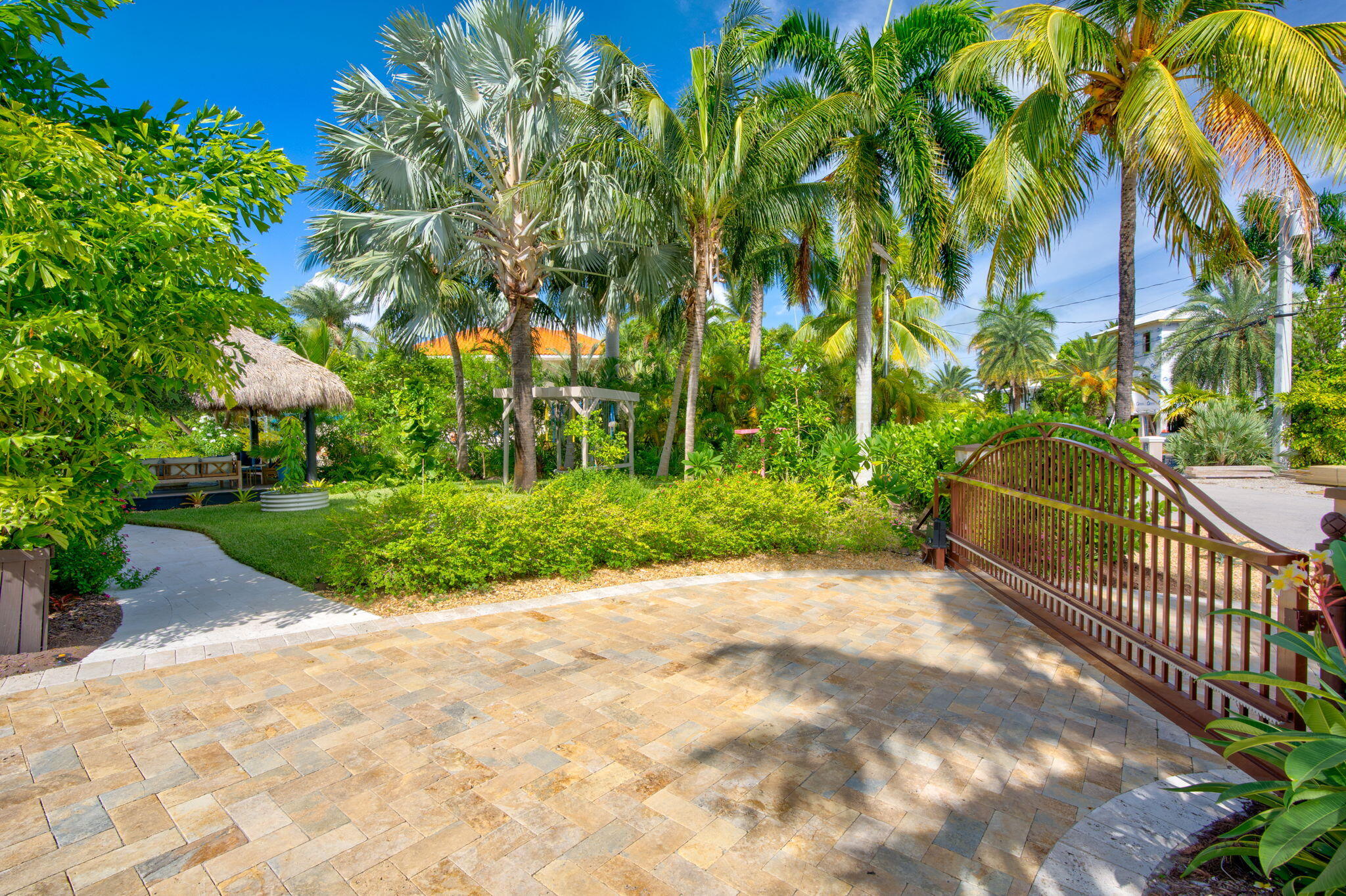 16705 Tamarind Road Property Photo 69