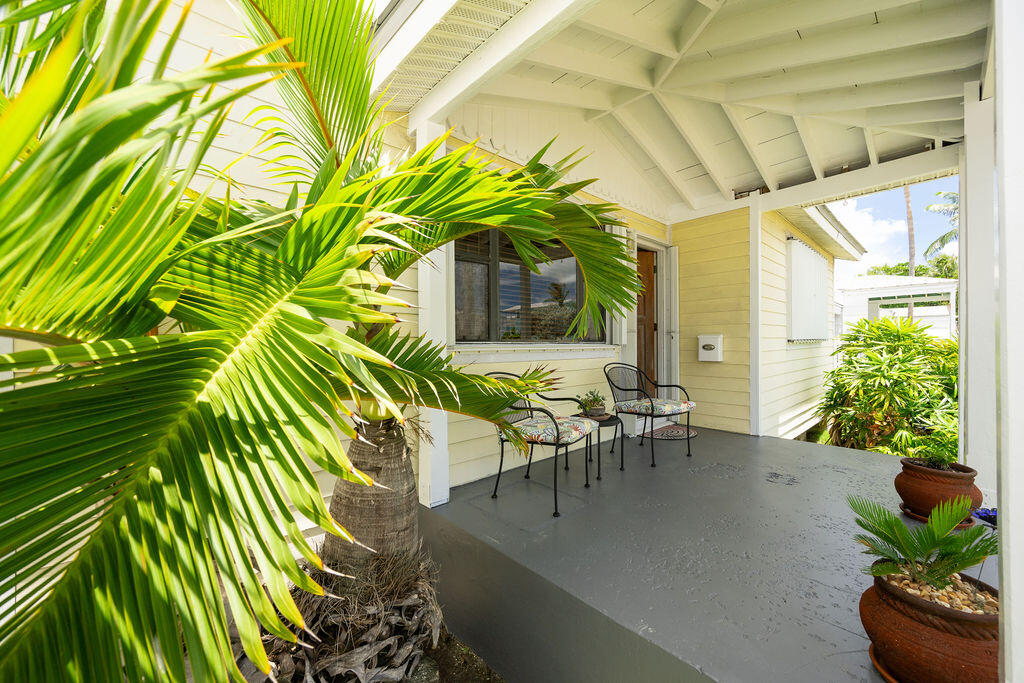 2809 Flagler Avenue Property Photo 1