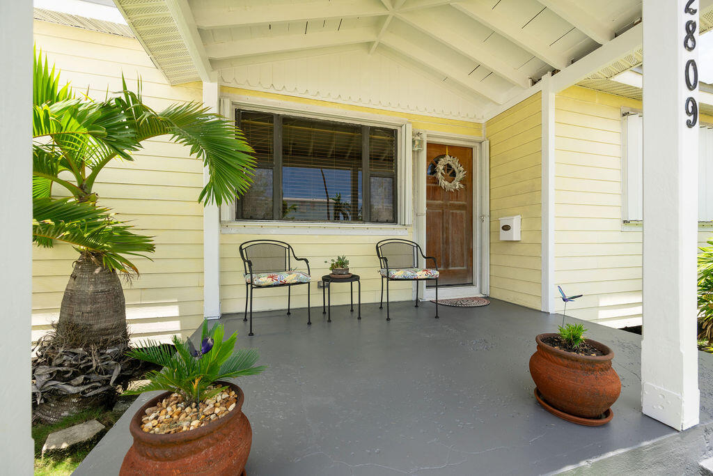2809 Flagler Avenue Property Photo 2