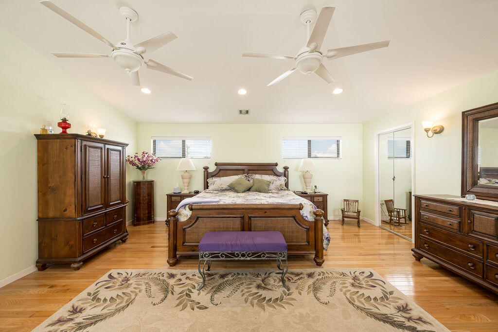 2809 Flagler Avenue Property Photo 11