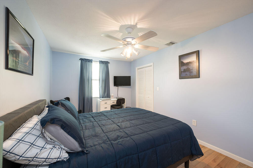 2809 Flagler Avenue Property Photo 23