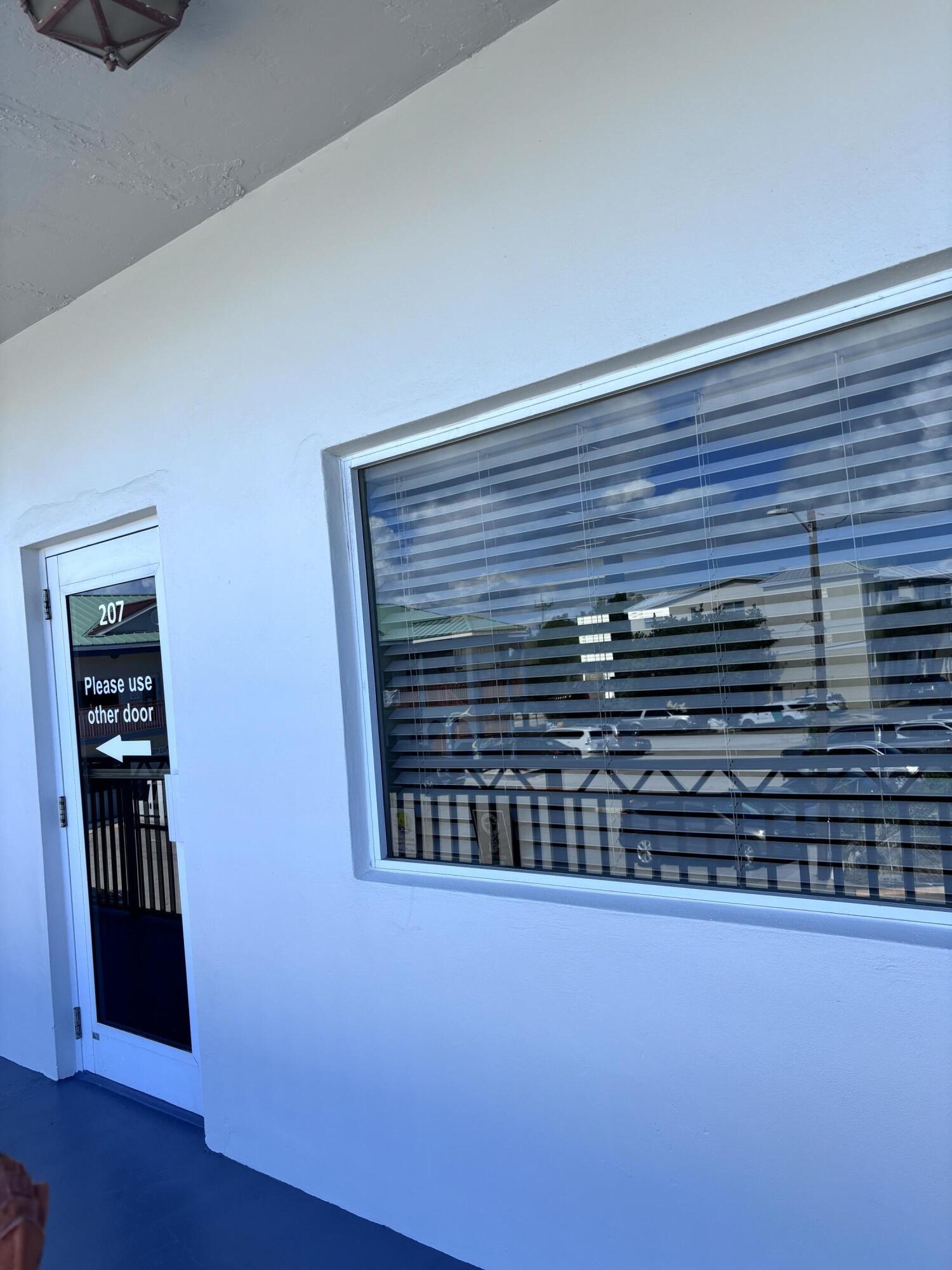 11400 Overseas Highway, 207/208 Property Photo