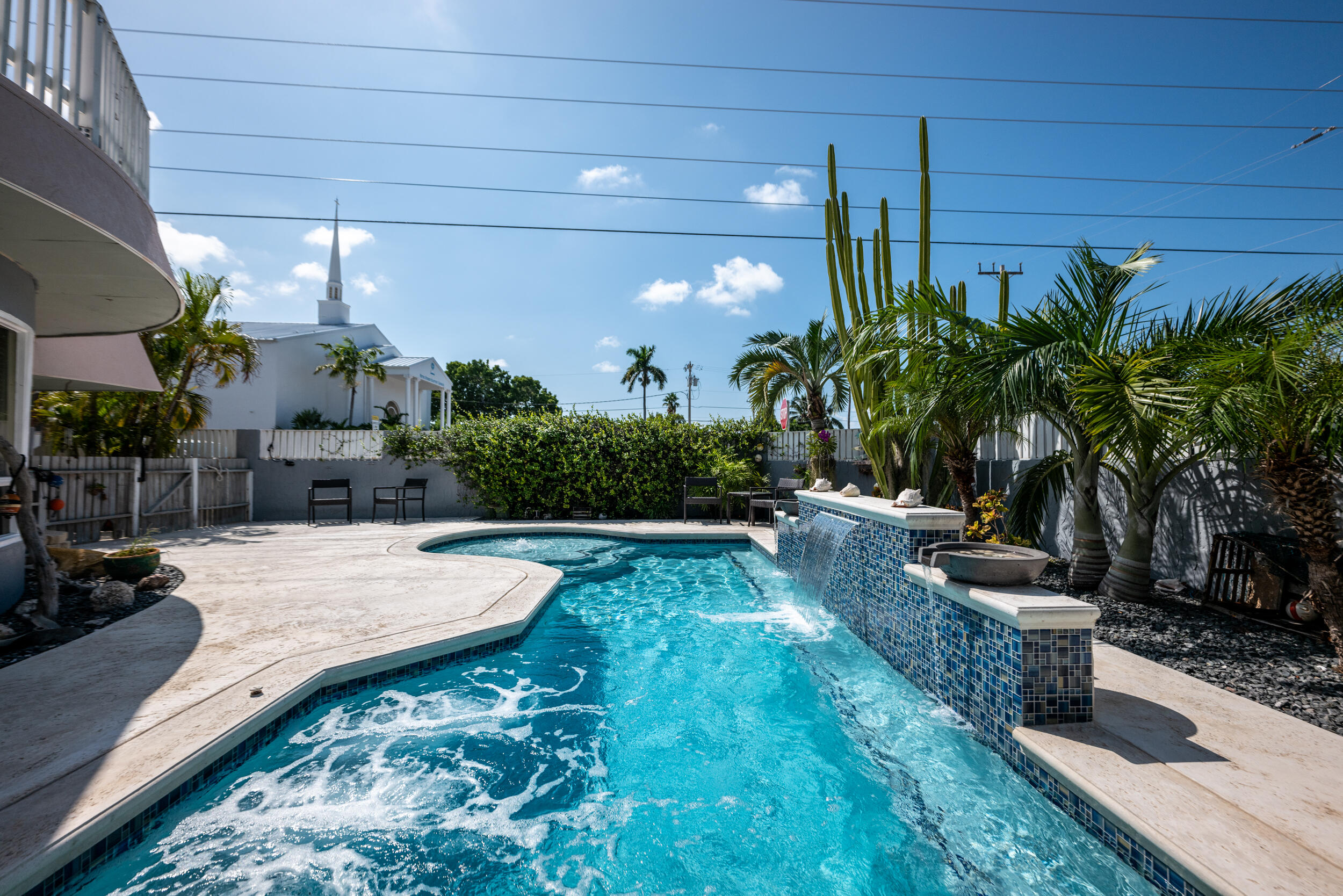 1229 5th Street Property Photo 2