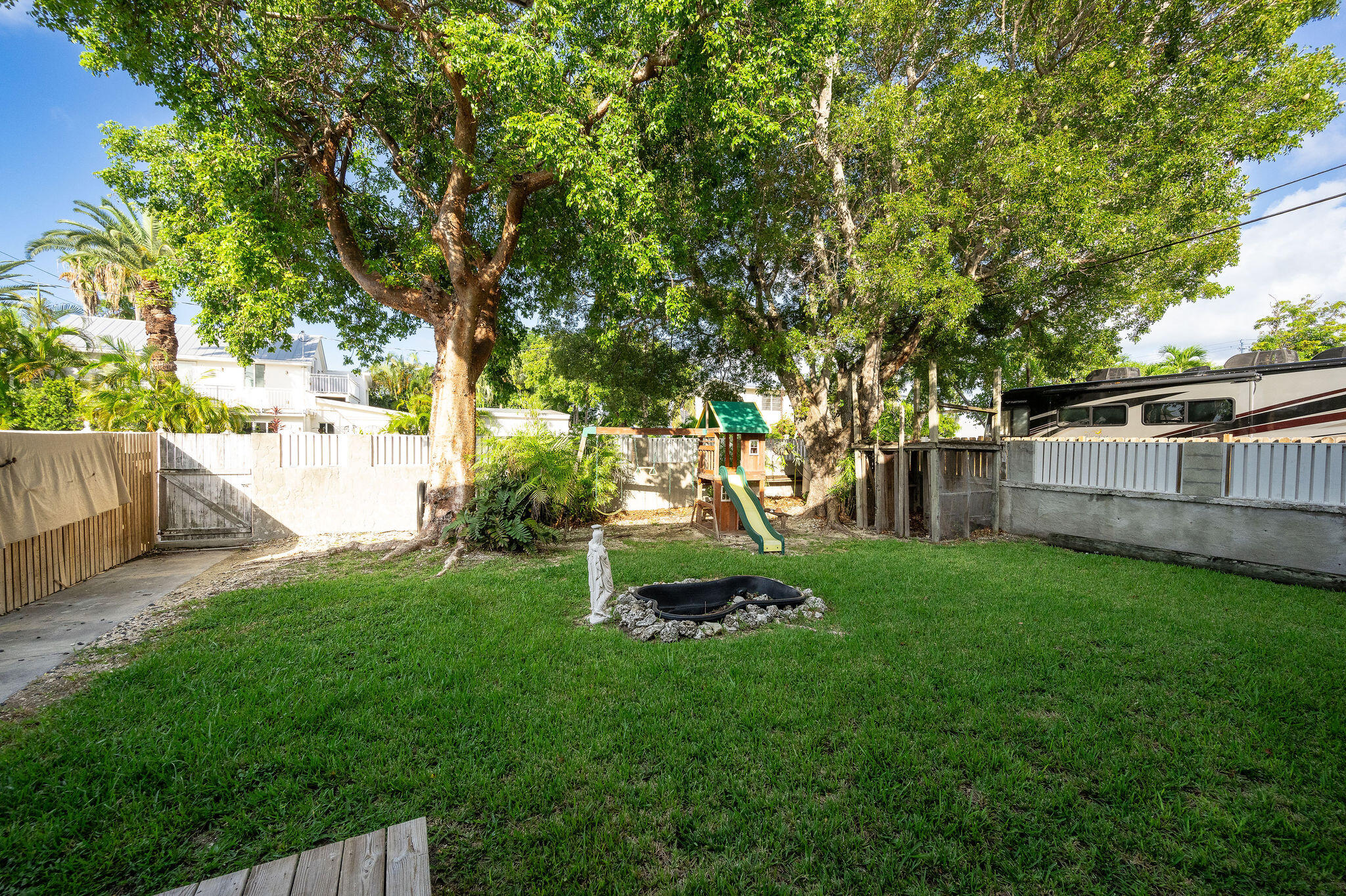 1229 5th Street Property Photo 23