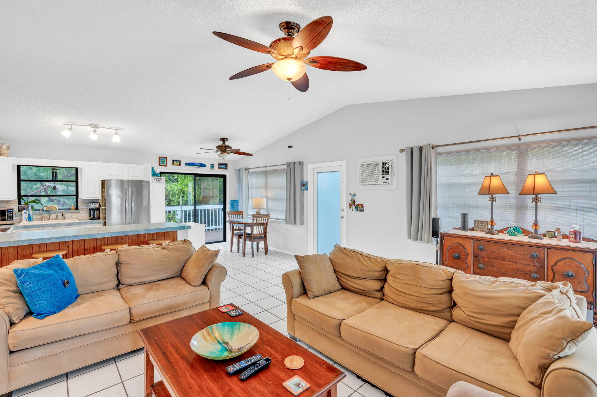 168 Ocean Drive Property Photo 9