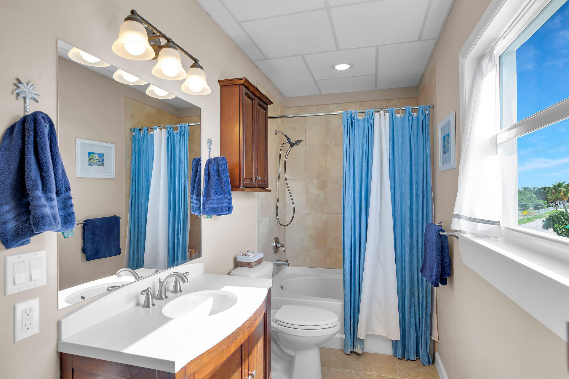 110 Dove Creek Drive Property Photo 33