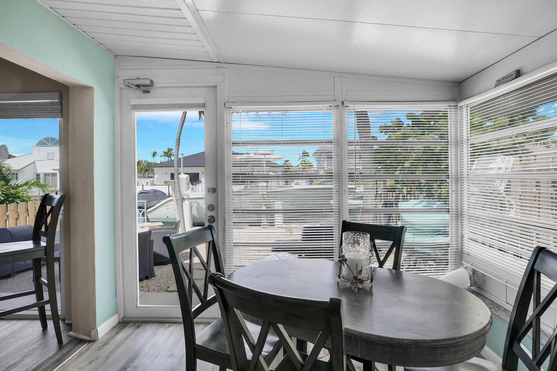211 5th Street Property Photo 8