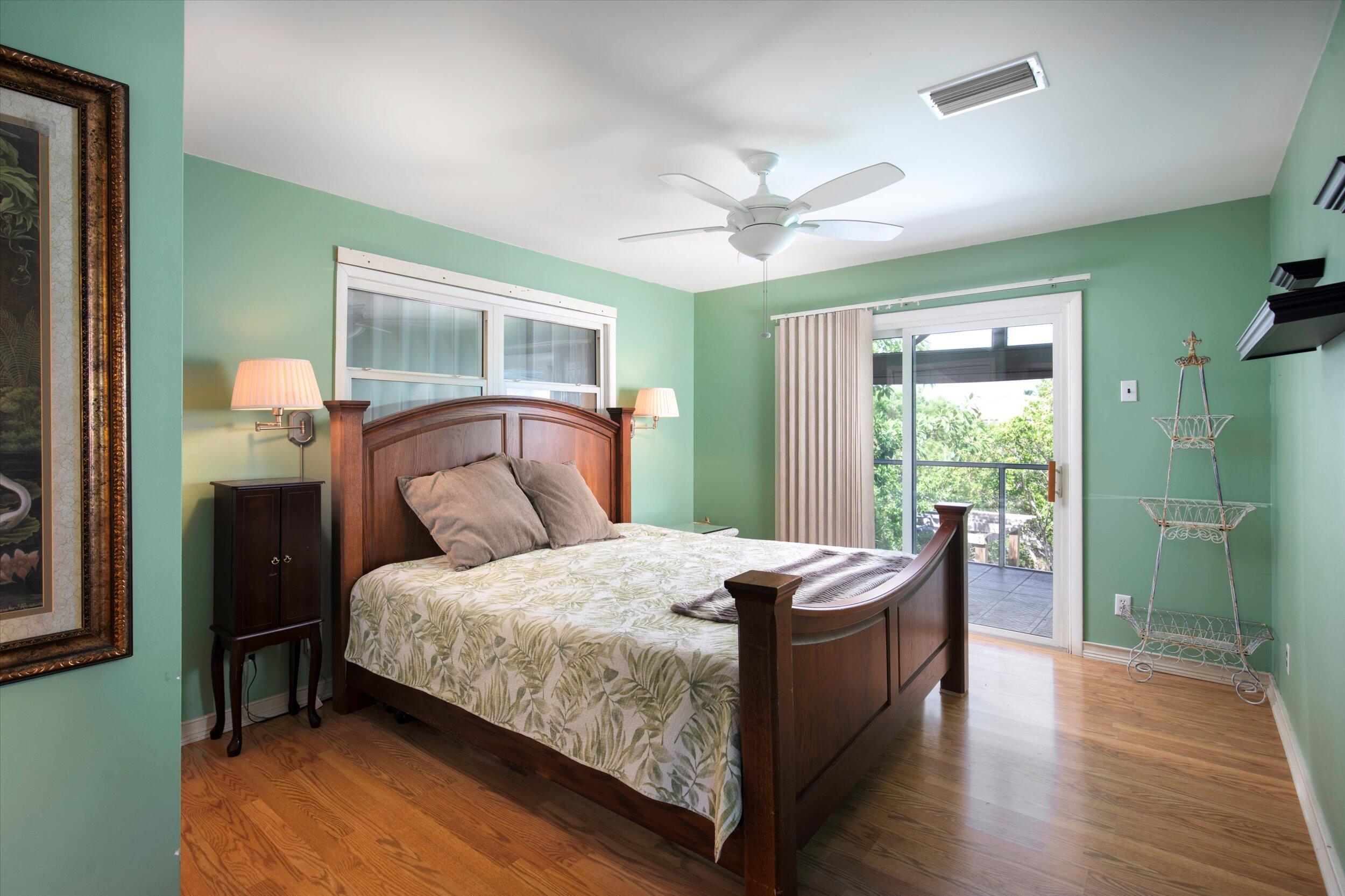 3672 Fox Street Property Photo 13