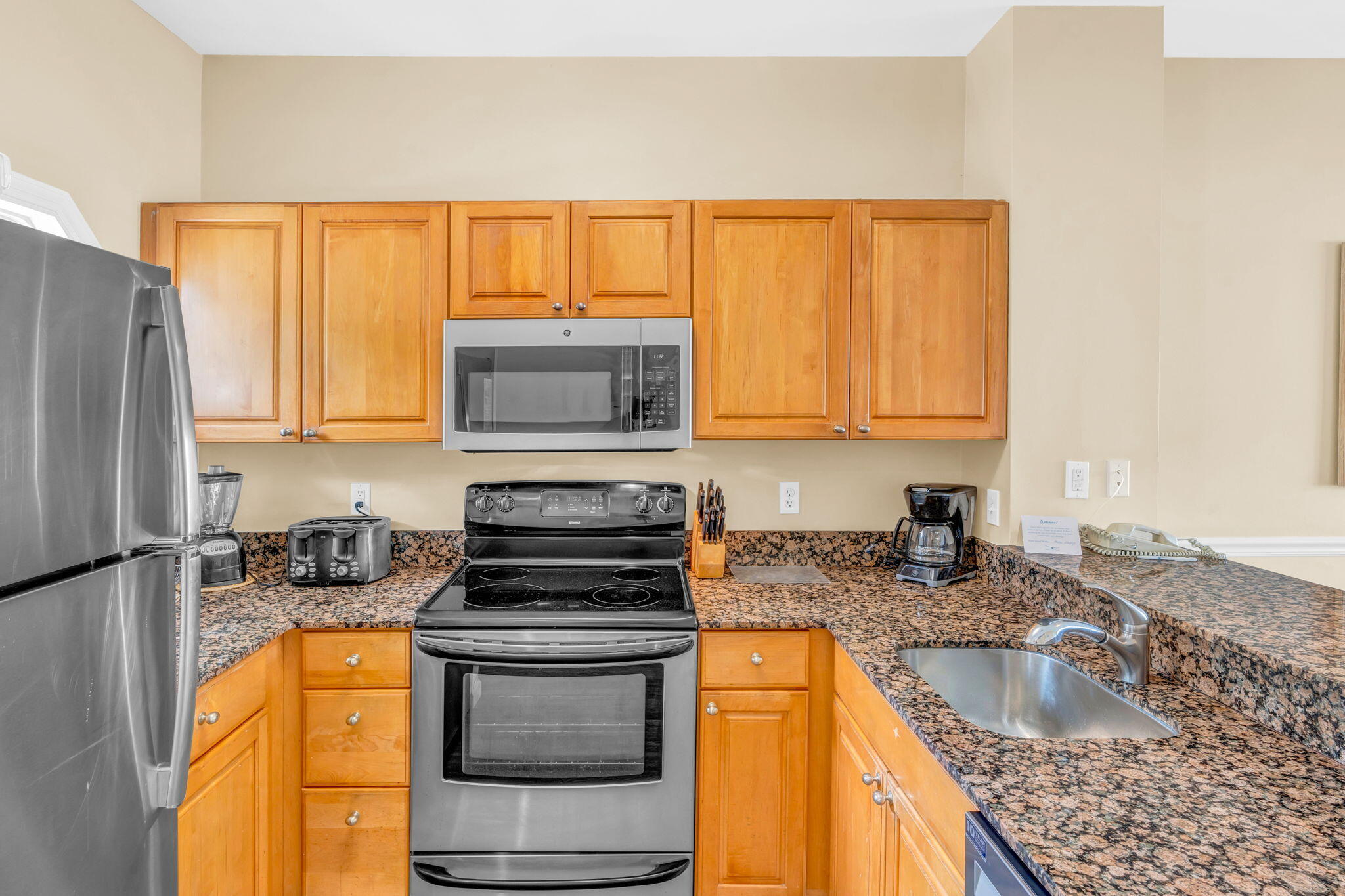 5070 Sunset Village Drive, C-103 Property Photo 5