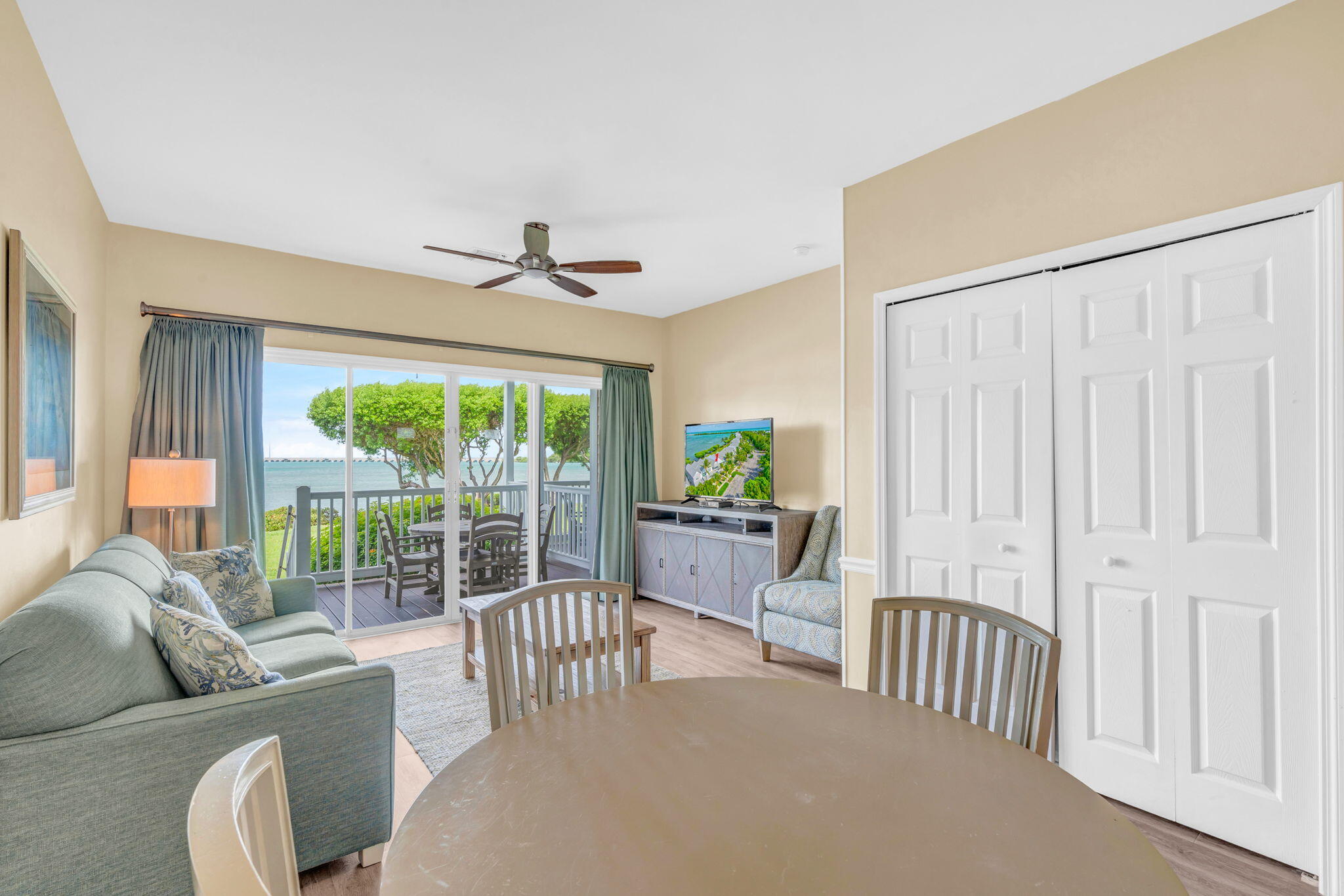 5070 Sunset Village Drive, C-103 Property Photo 12