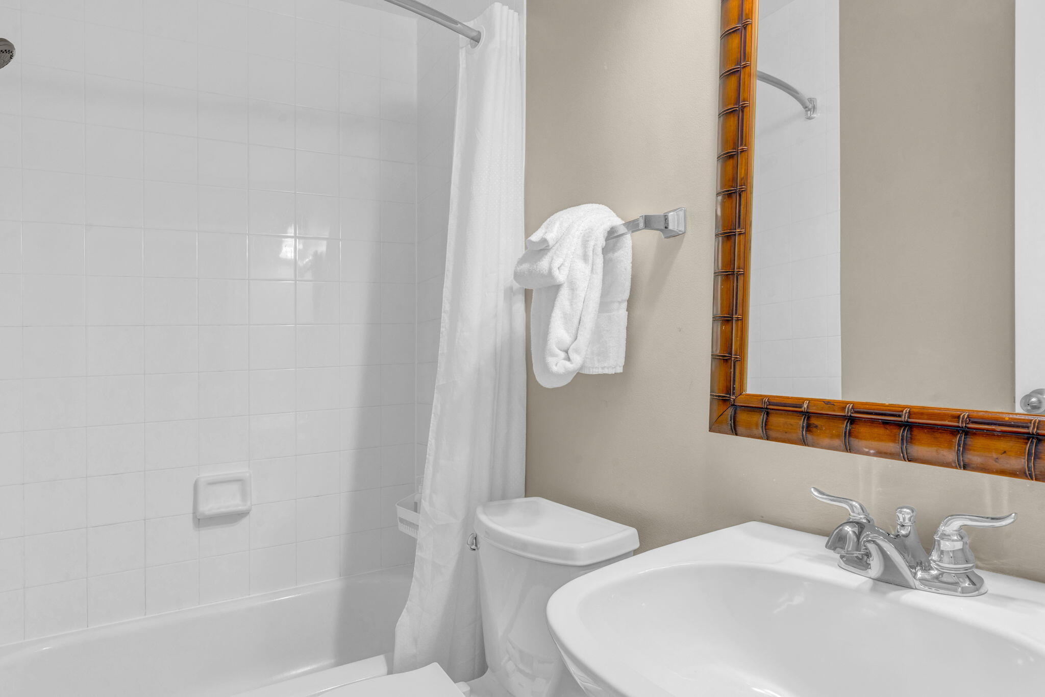 5070 Sunset Village Drive, C-103 Property Photo 22