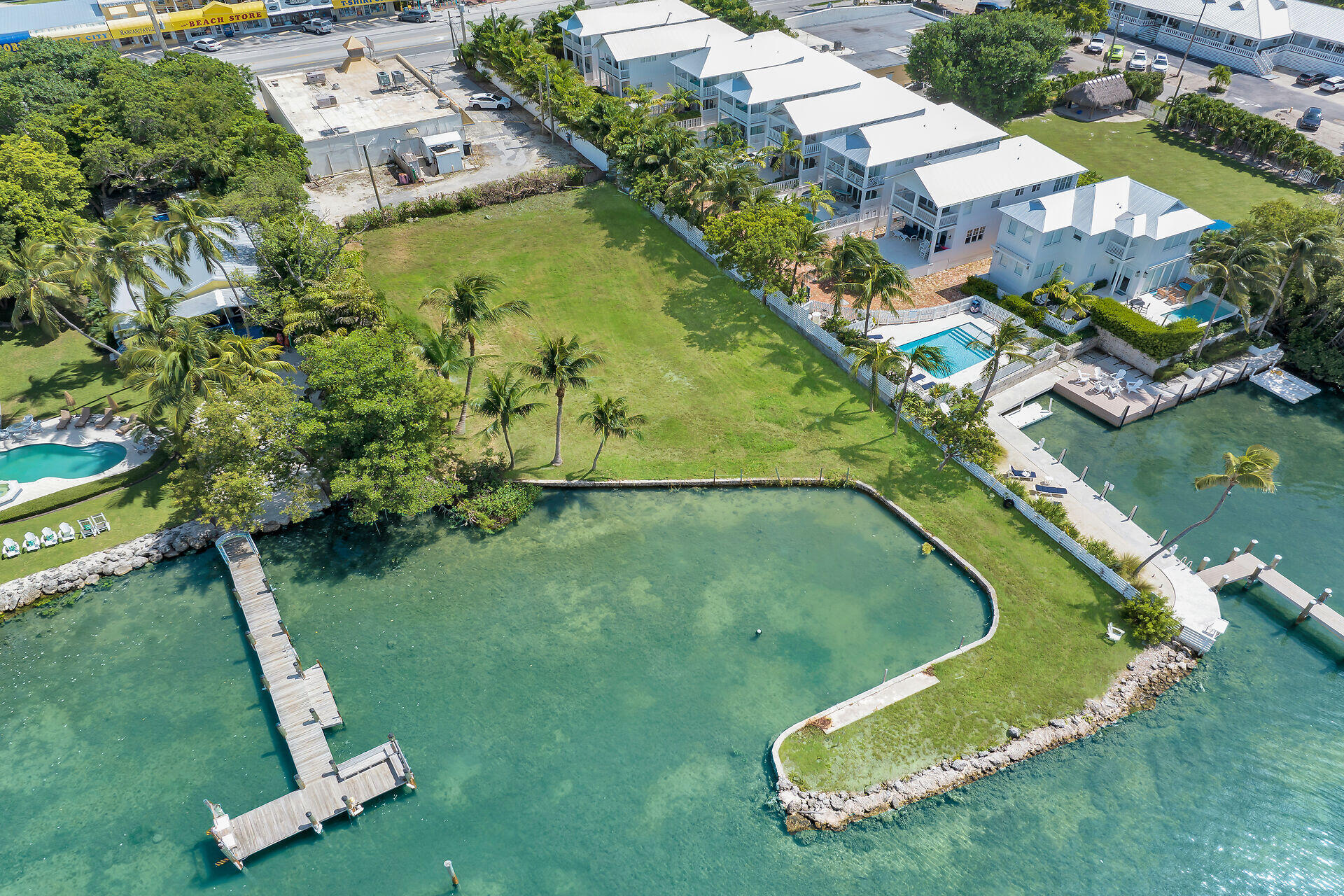 81910 & 81908 Overseas Highway Property Photo 1