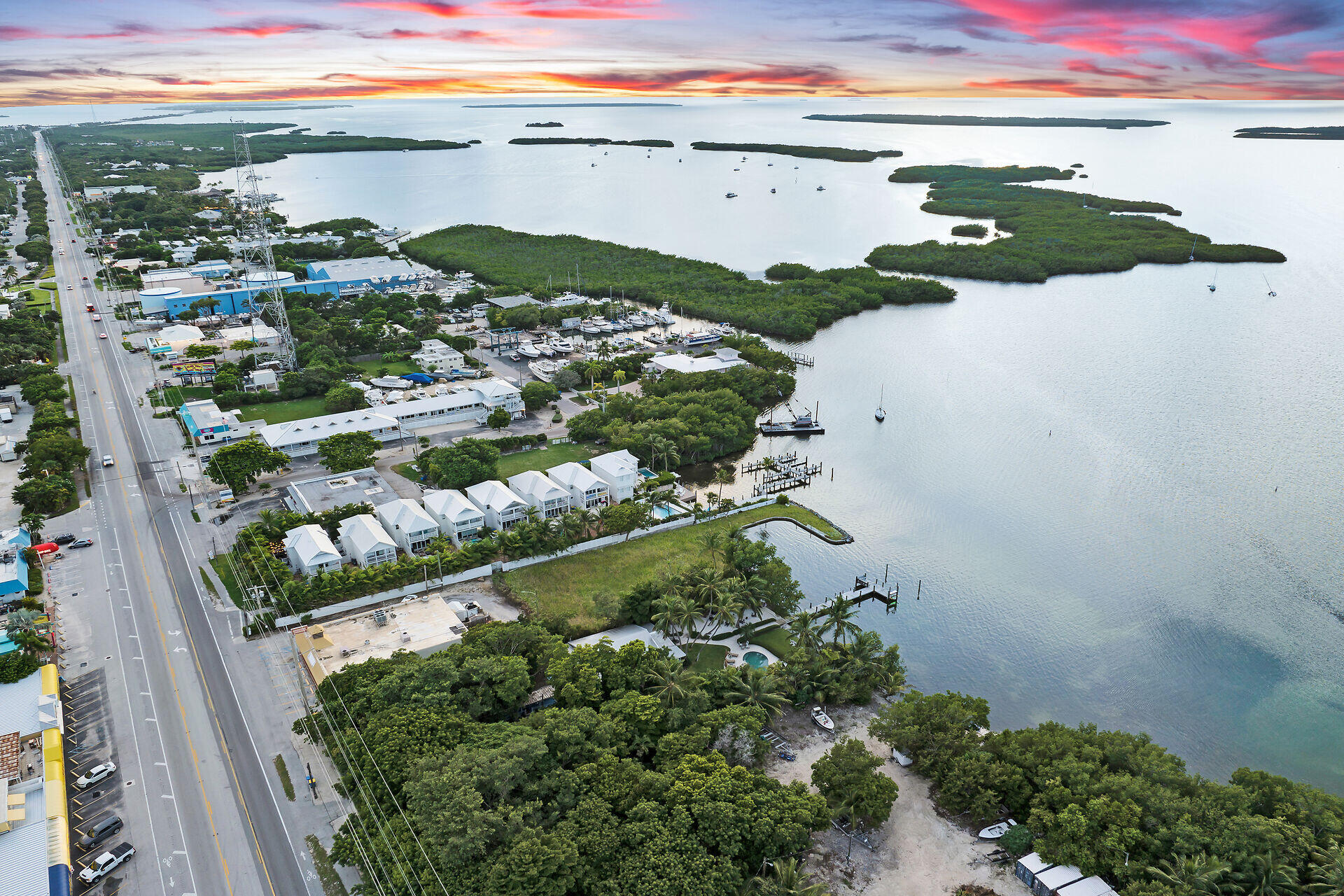 81910 & 81908 Overseas Highway Property Photo 3