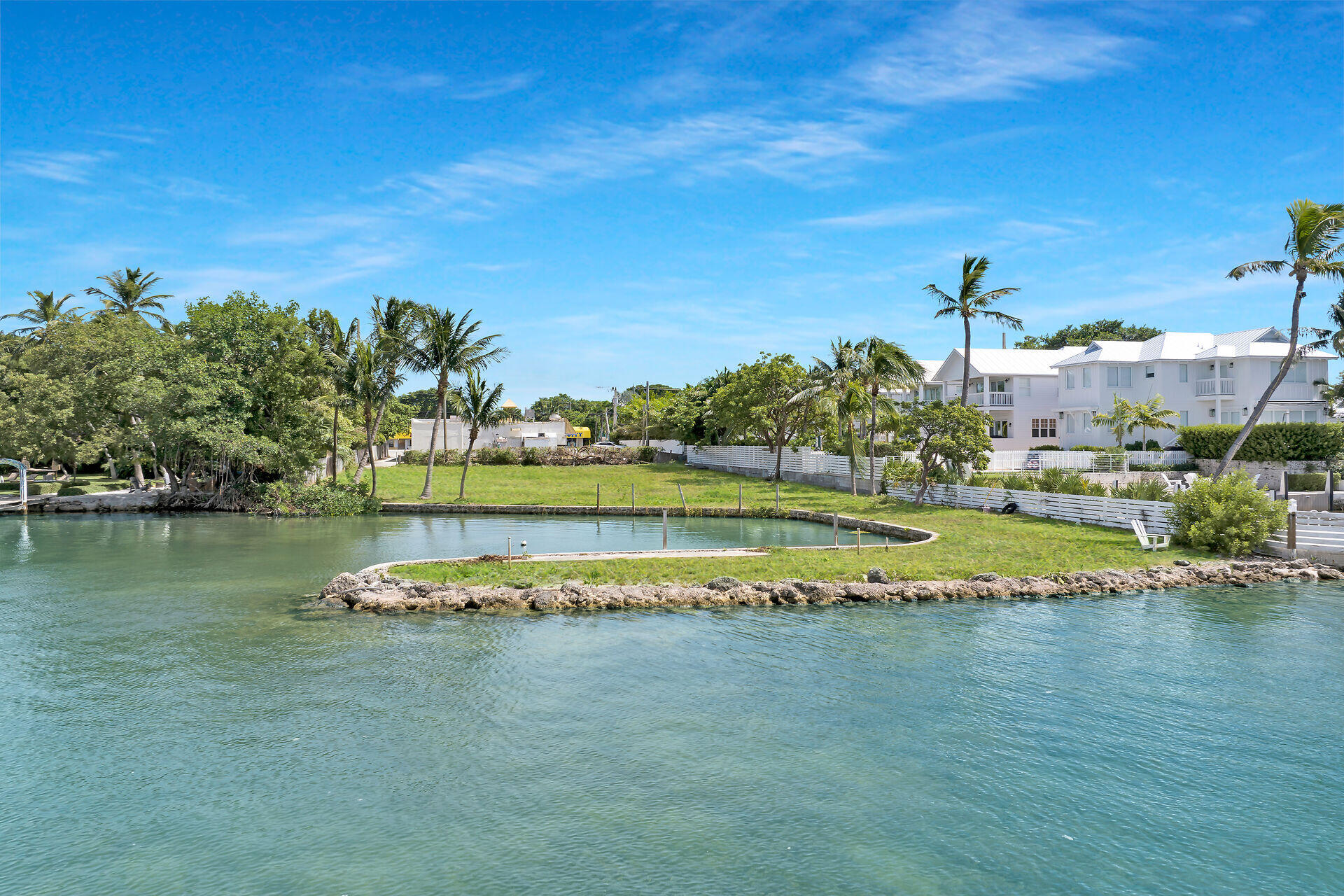 81910 & 81908 Overseas Highway Property Photo 7