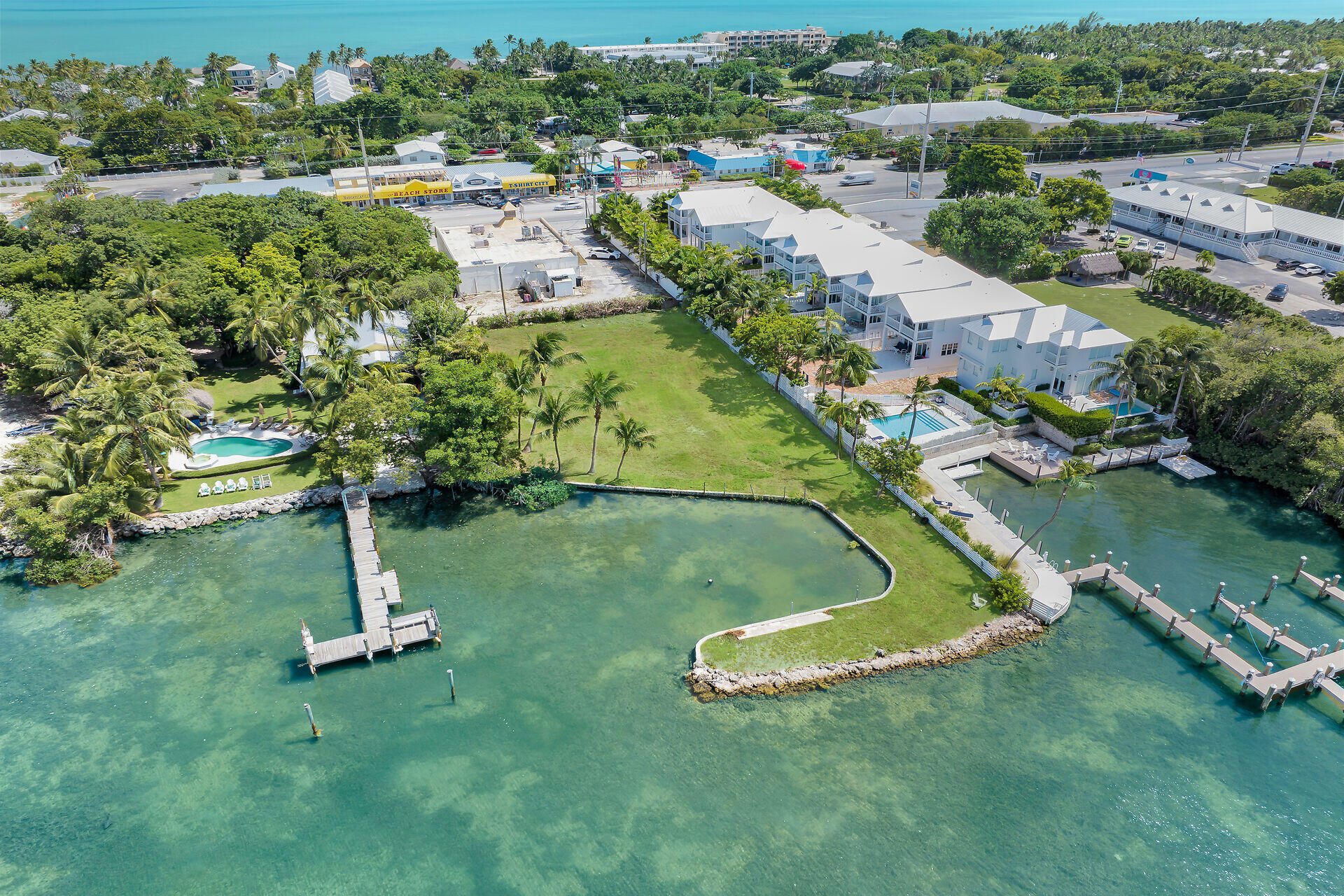 81910 & 81908 Overseas Highway Property Photo 11