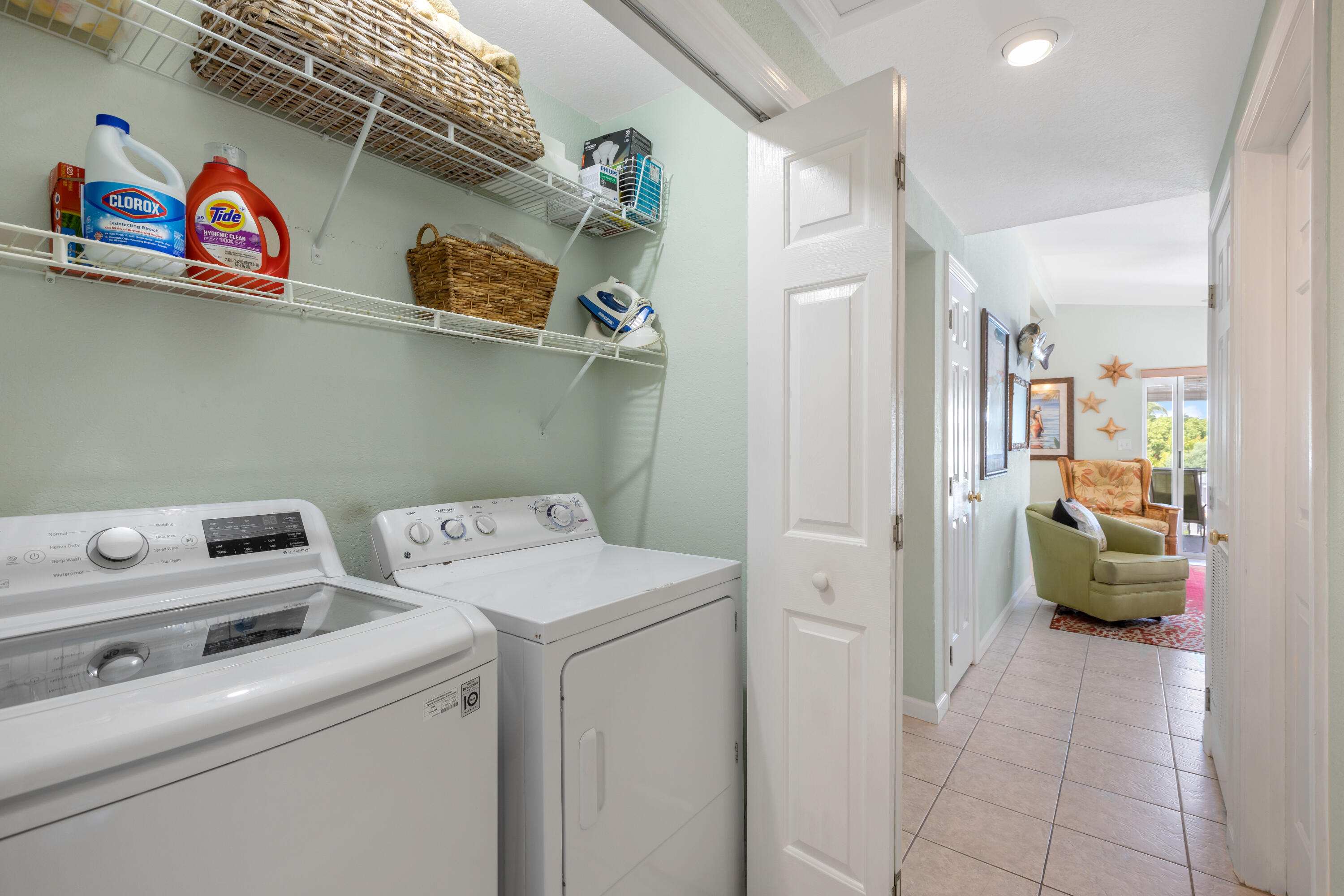 76 W Shore Drive Property Photo 41