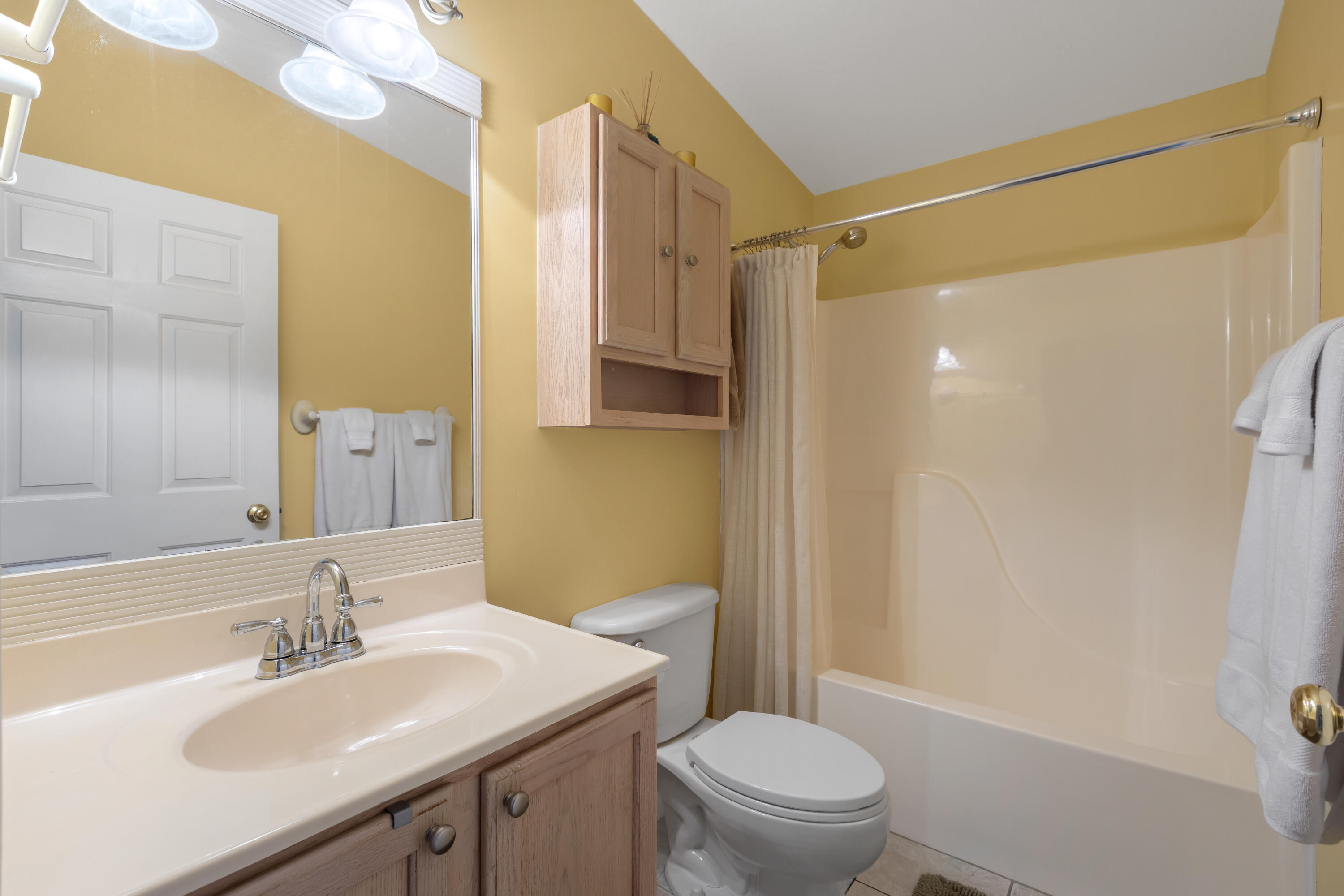 76 W Shore Drive Property Photo 44