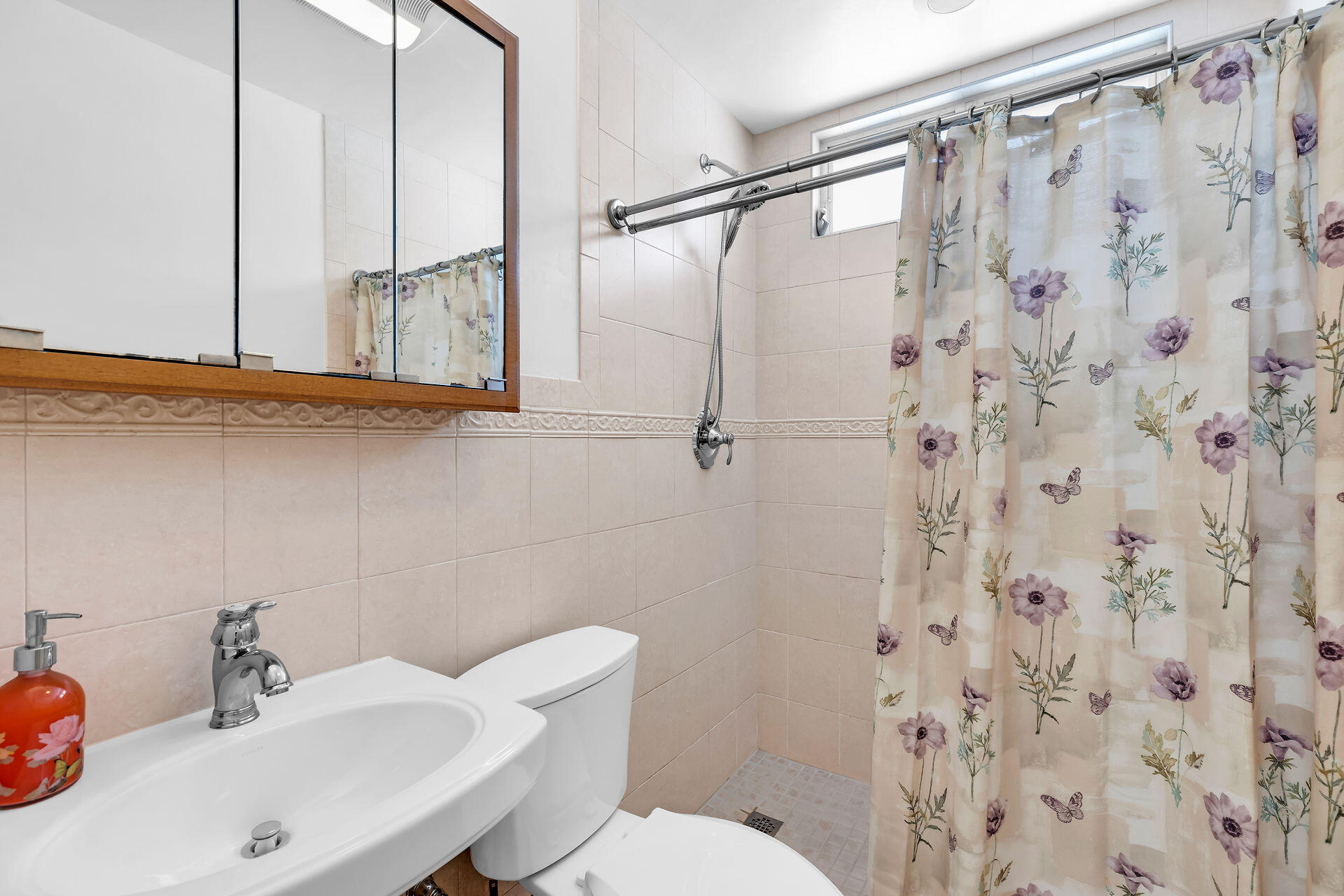 2 Aronovitz Lane Property Photo 31