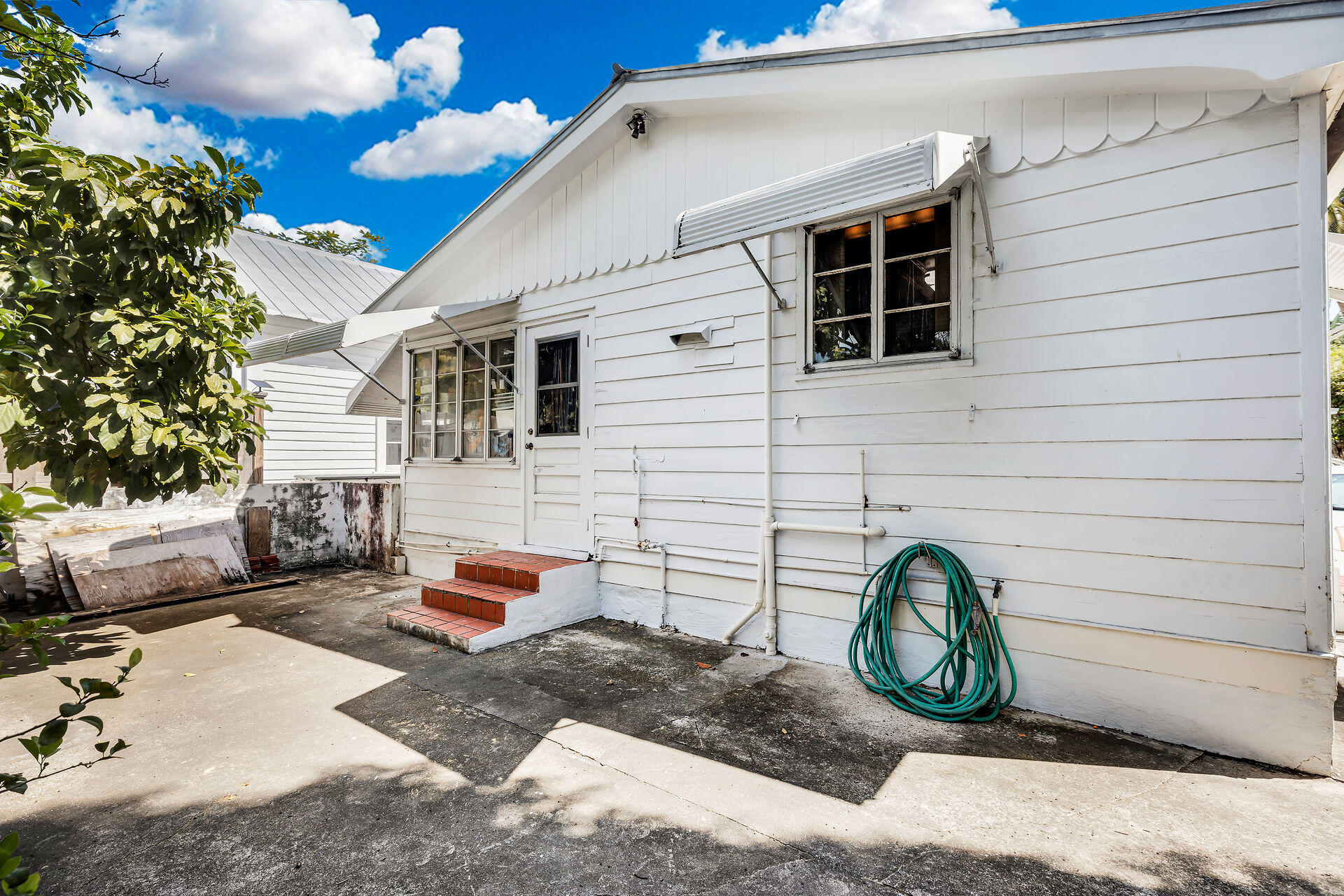 2 Aronovitz Lane Property Photo 36