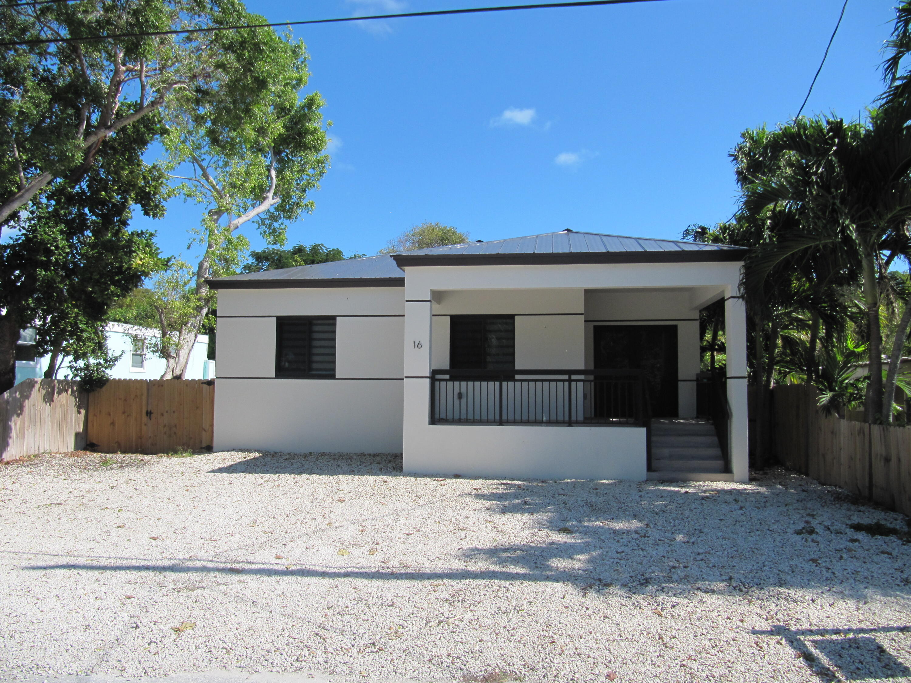 16 Tina Place Property Photo 2